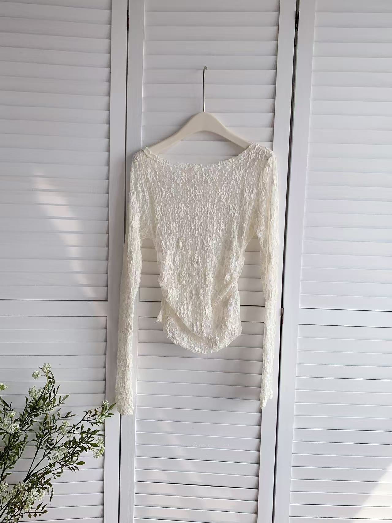 HELLO MILK TEE- 86109 蕾絲小衫