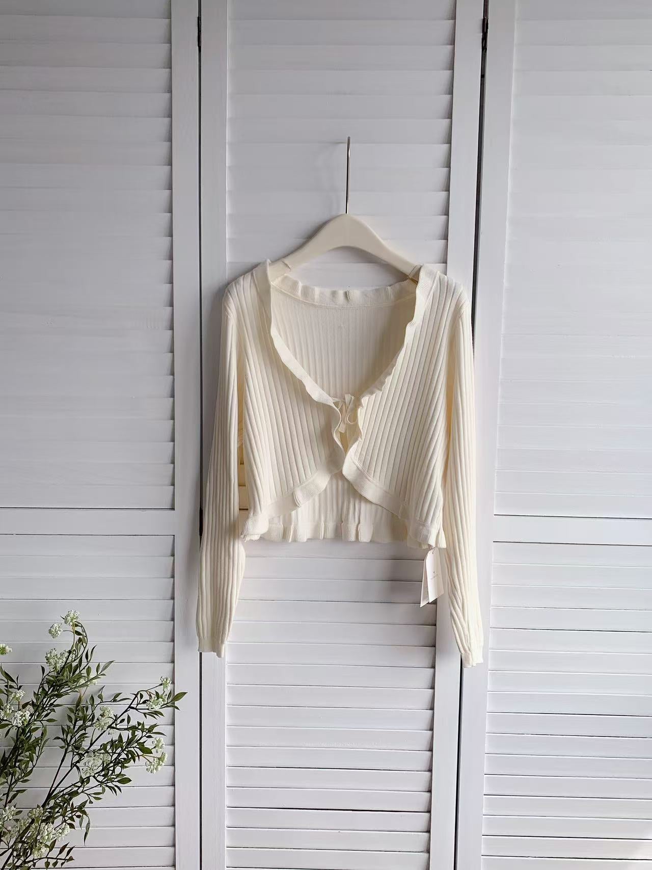 HELLO MILK TEE- 86103 綁繩小衫