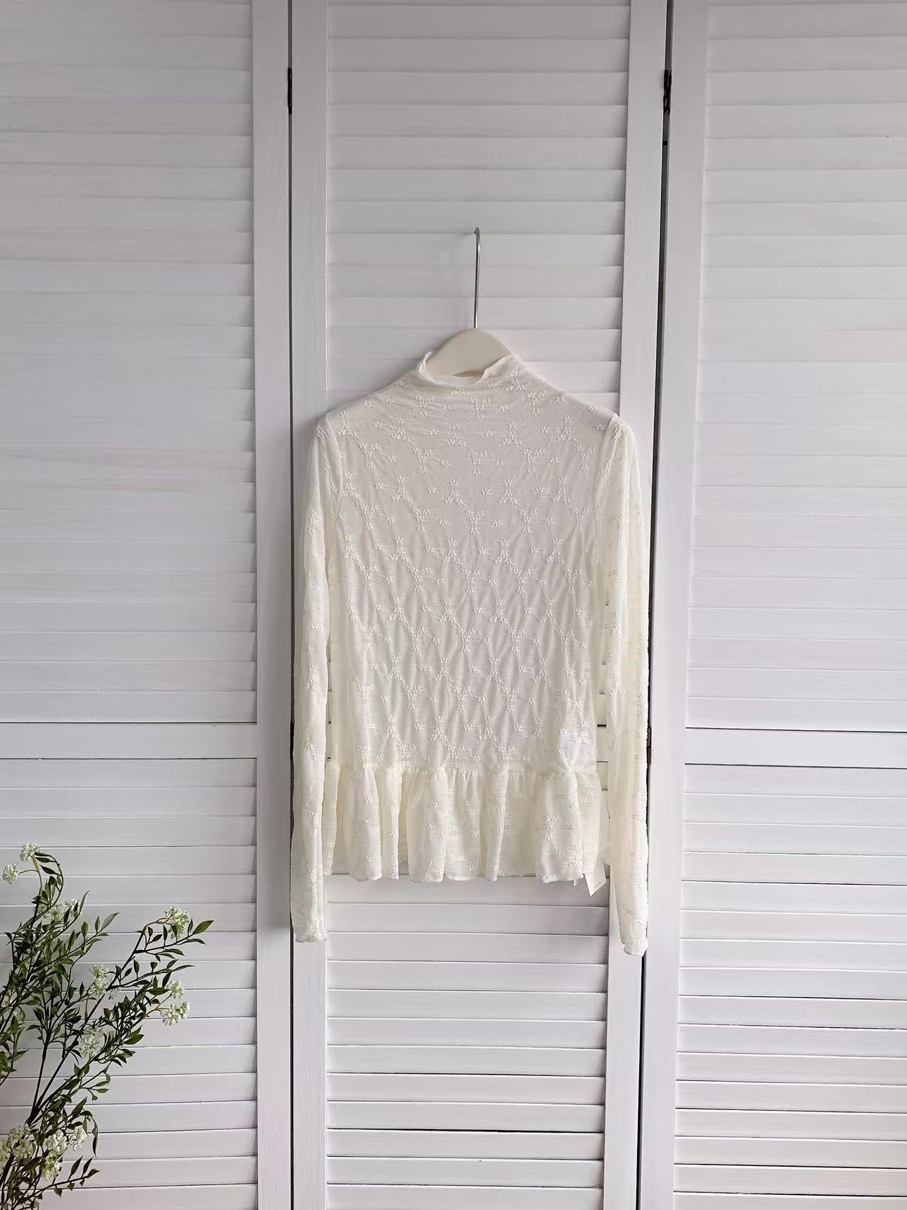 HELLO MILK TEE- 86189 蕾絲打底衫