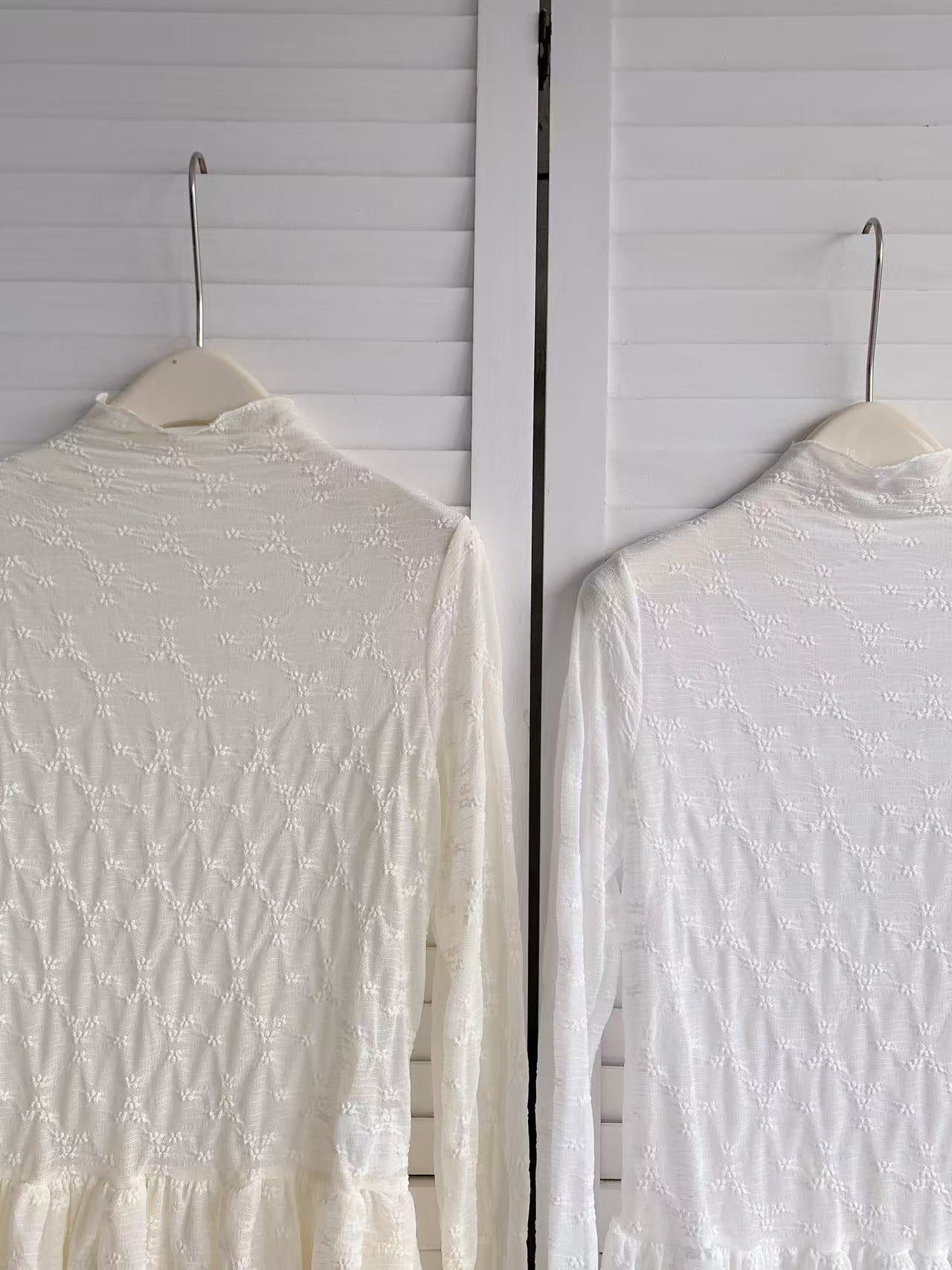 HELLO MILK TEE- 86189 蕾絲打底衫