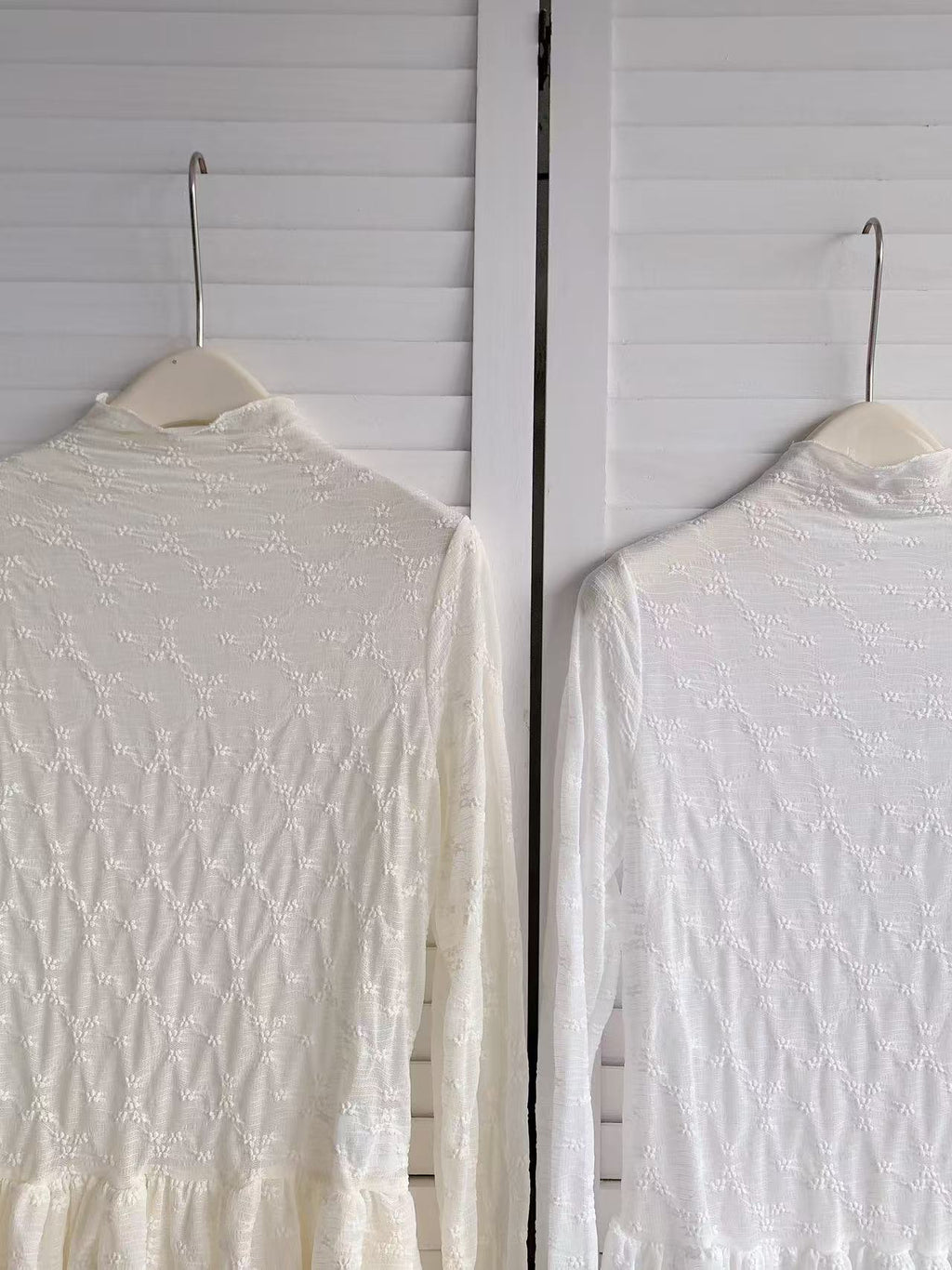 HELLO MILK TEE- 86189 蕾絲打底衫