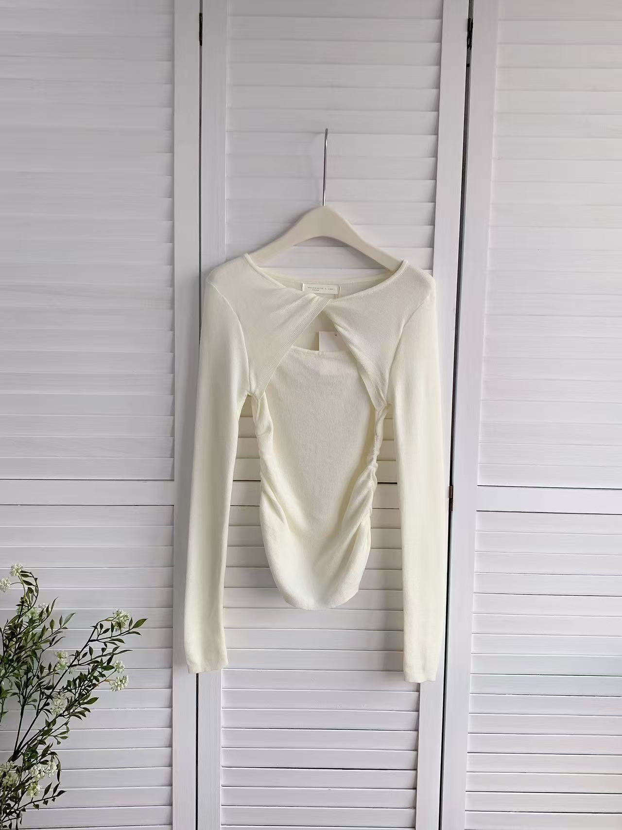 HELLO MILK TEE- 86050 長袖心口打結上衣