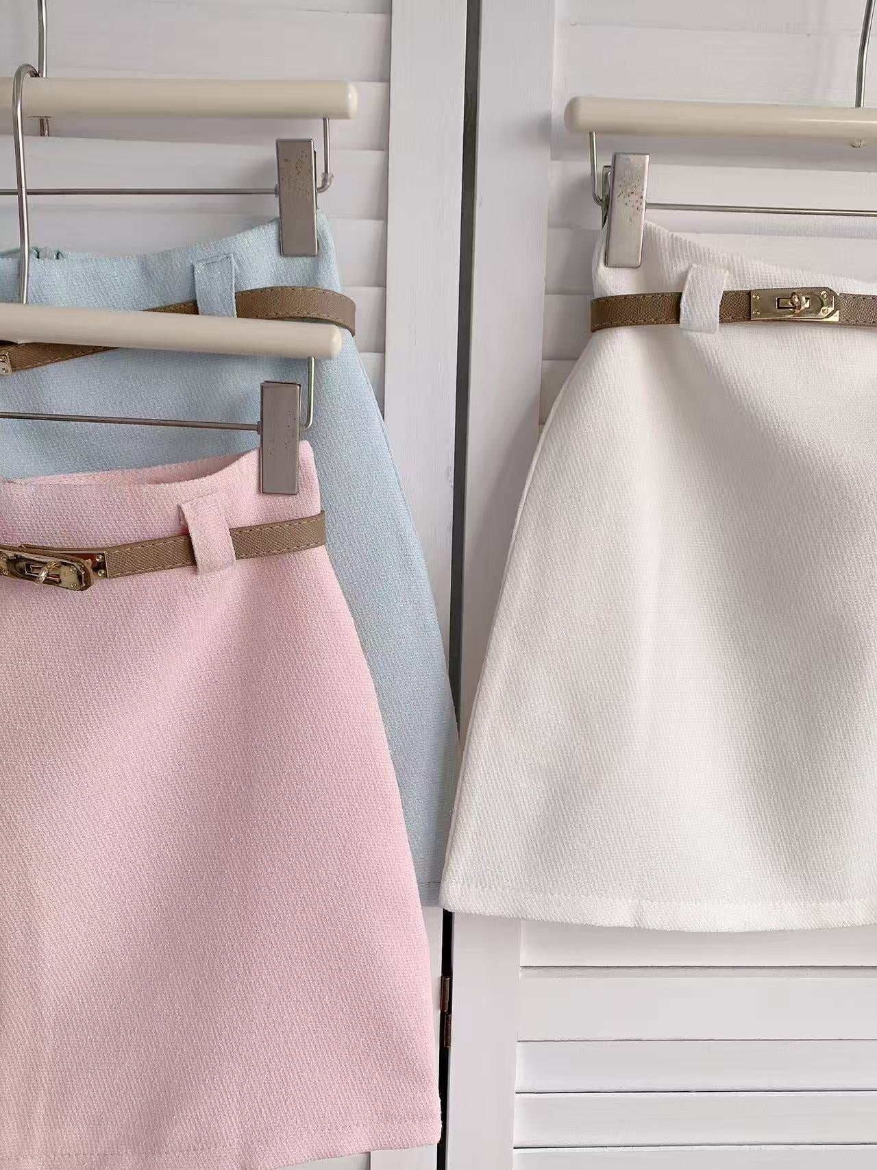 HELLO MILK TEE- 86148 皮帶短裙