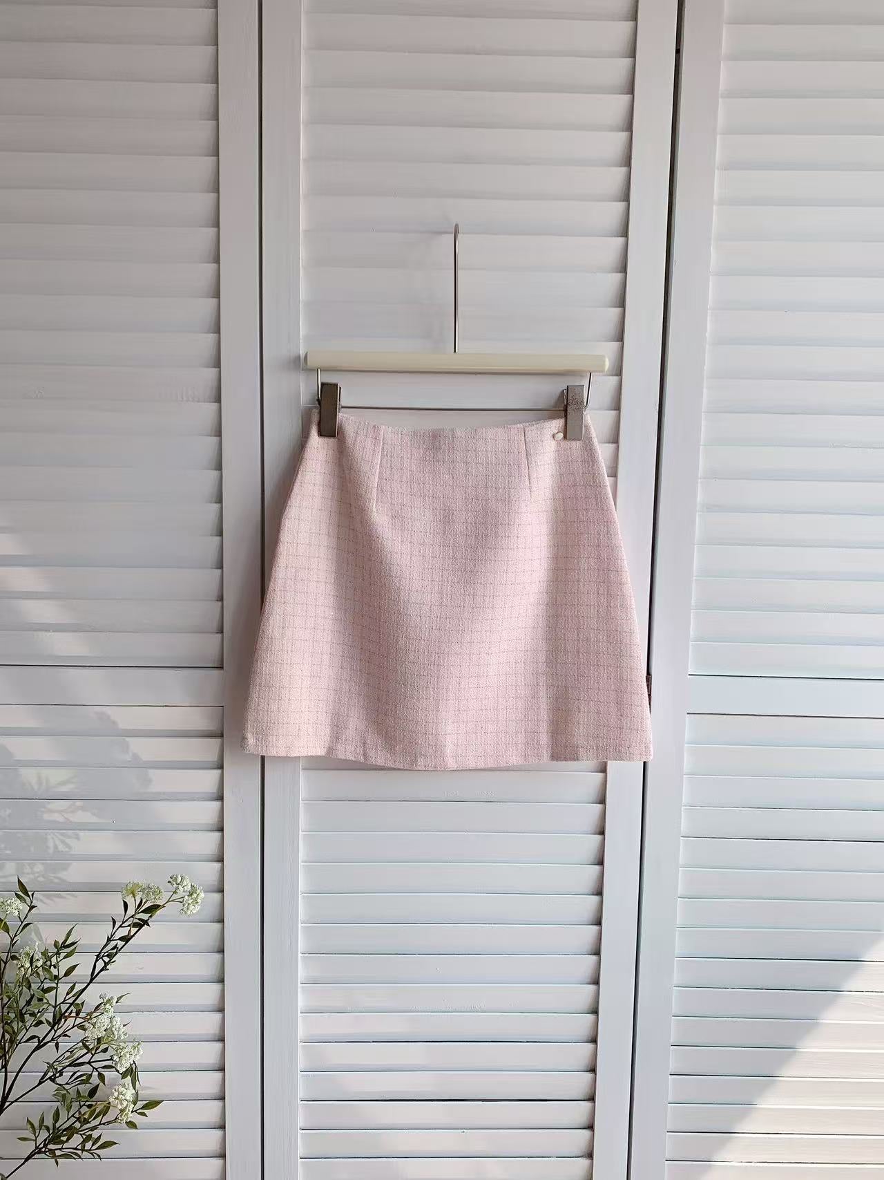 HELLO MILK TEE- 86152 呢料短裙