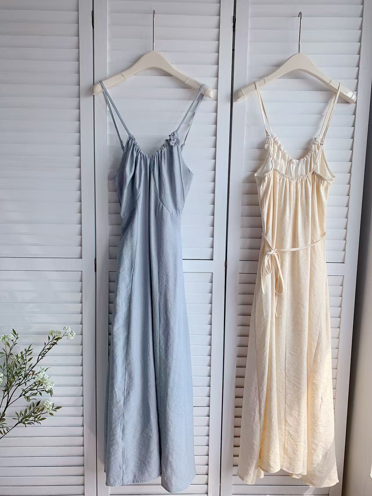 HELLO MILK TEE- 86133 吊帶連裙