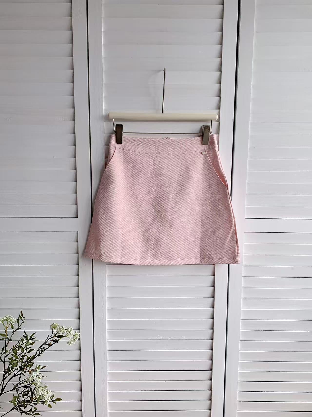 HELLO MILK TEE- 86147 淨版短裙