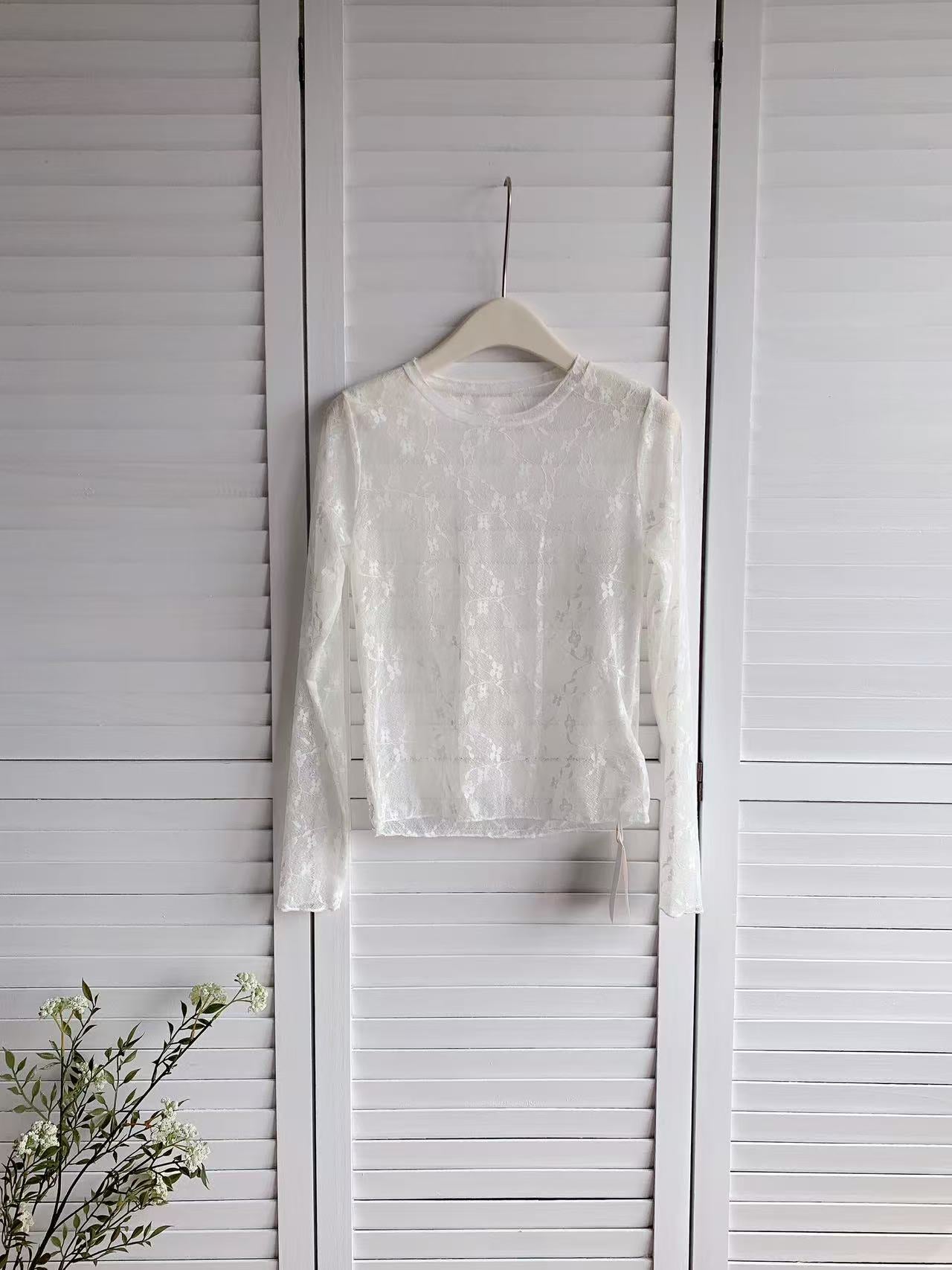 HELLO MILK TEE- 86173 蕾絲打底衫