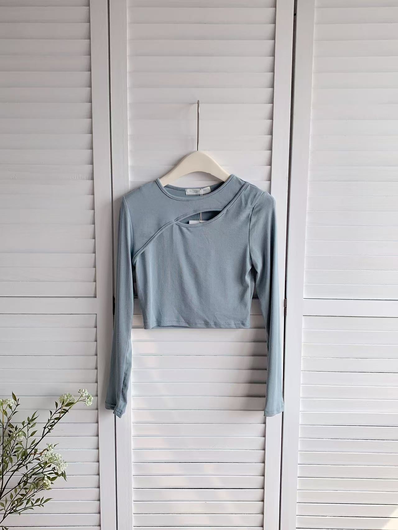 HELLO MILK TEE- 86029 鏤空上衣