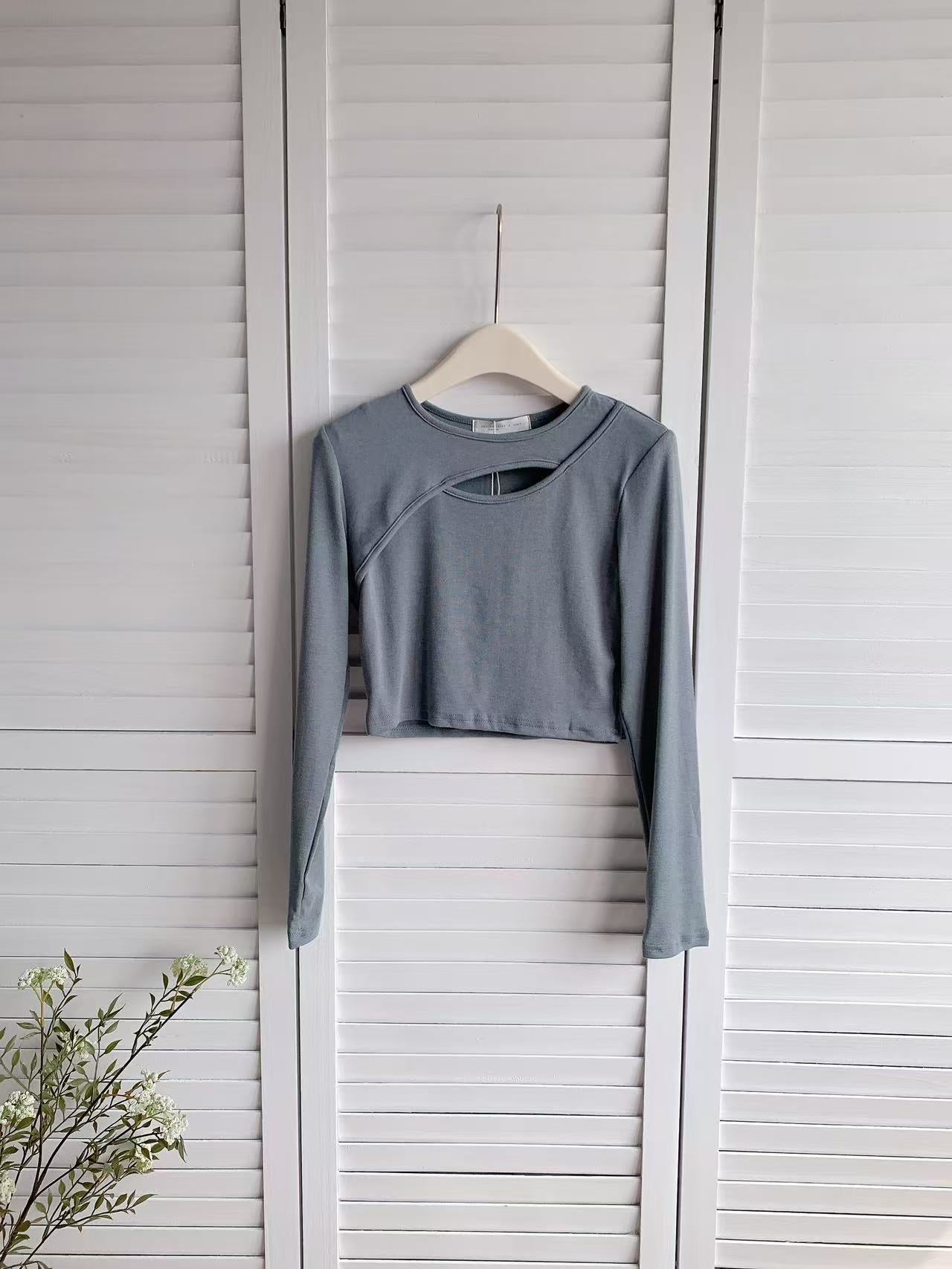 HELLO MILK TEE- 86029 鏤空上衣