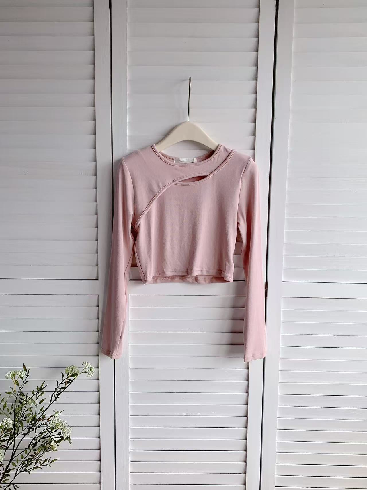 HELLO MILK TEE- 86029 鏤空上衣