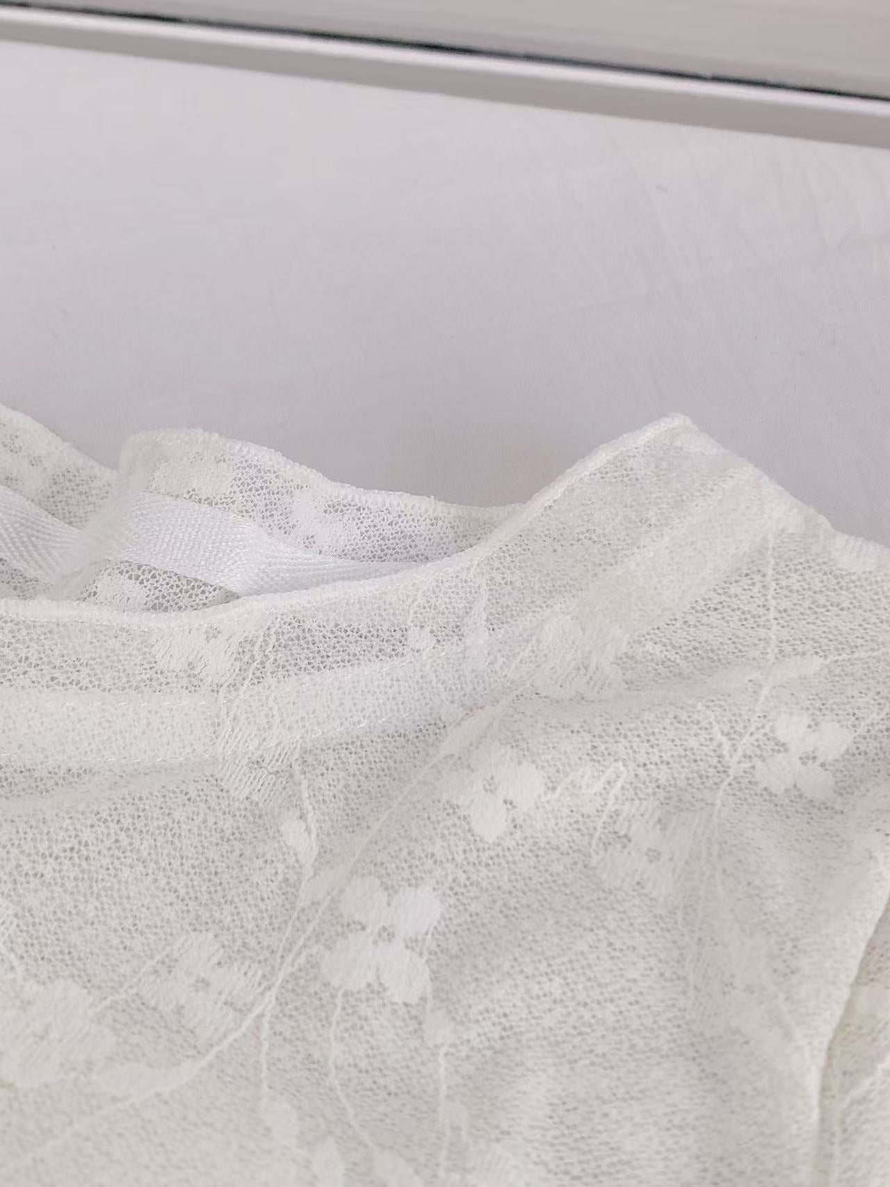 HELLO MILK TEE- 86123 花朵打底上衣