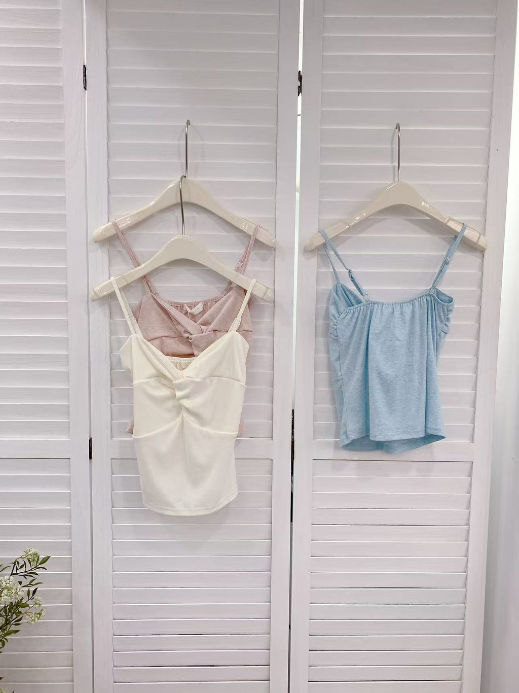 HELLO MILK TEE- 86130 扭結吊帶背心