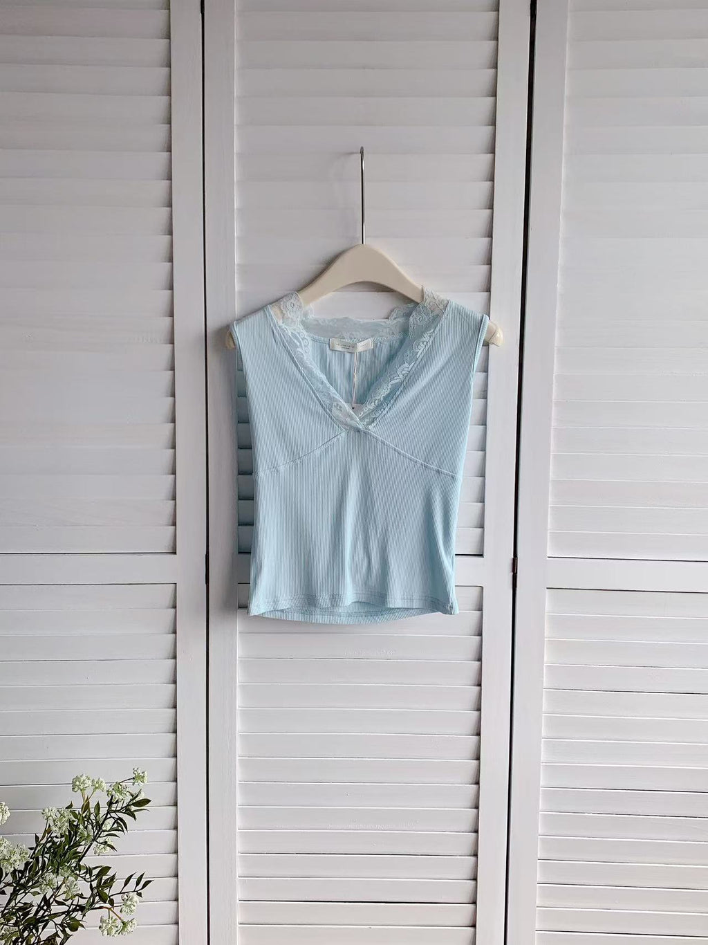 HELLO MILK TEE- 86112 蕾絲背心