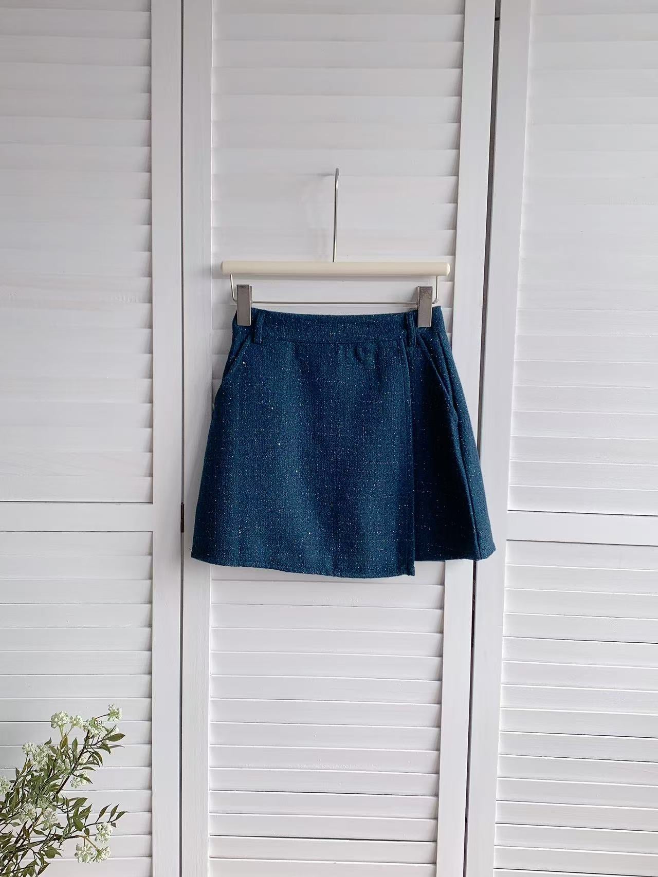 HELLO MILK TEE- 86150 西裝短裙(附腰帶)