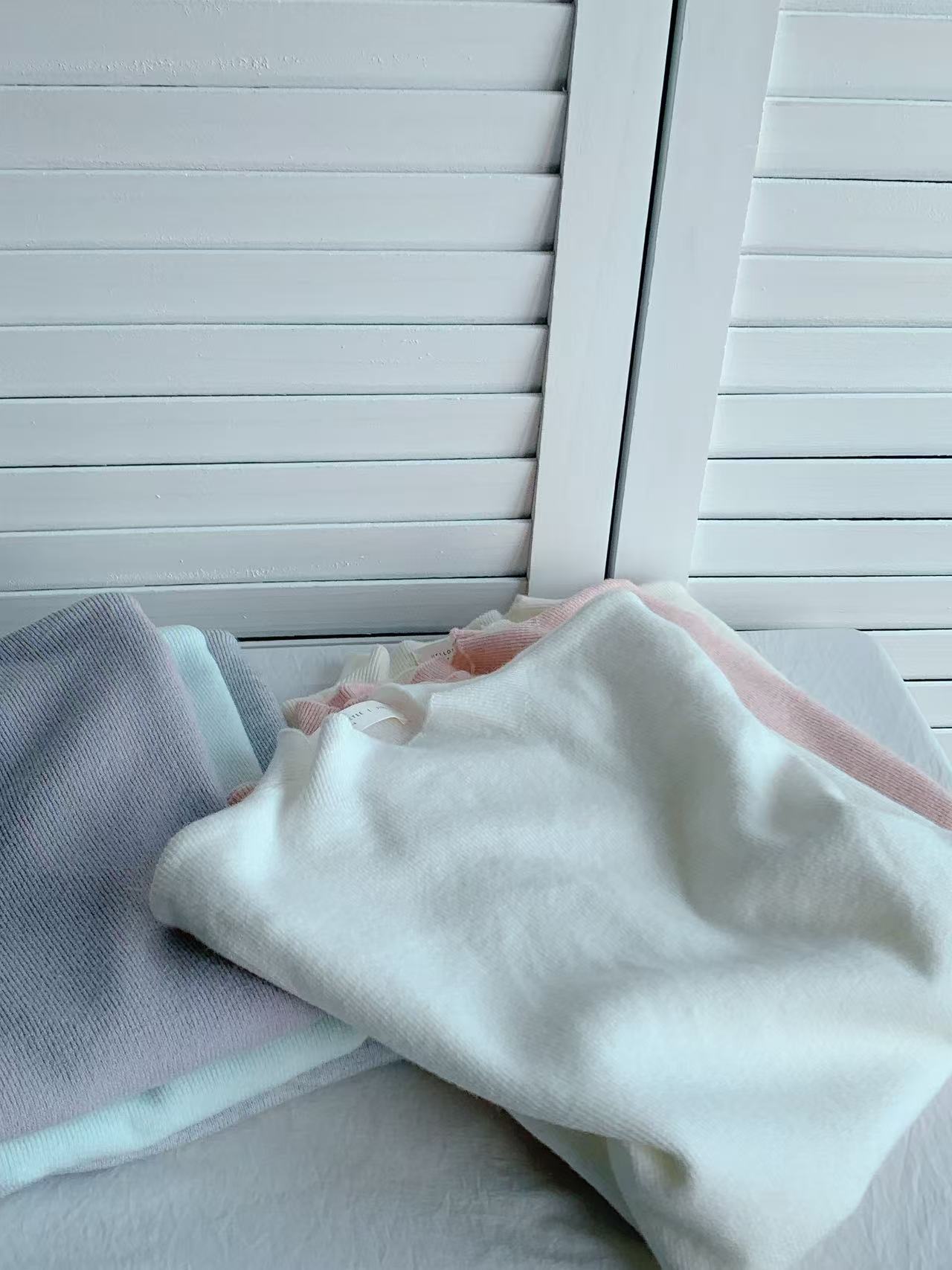 HELLO MILK TEE- 86054 高領短袖