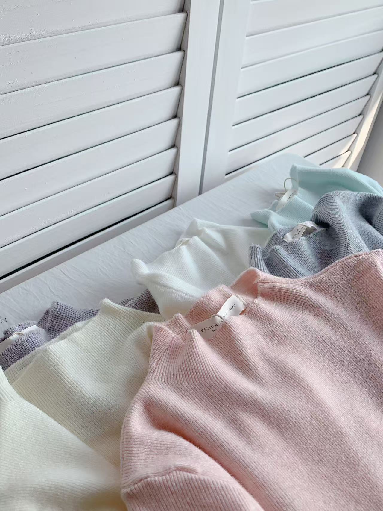 HELLO MILK TEE- 86054 高領短袖