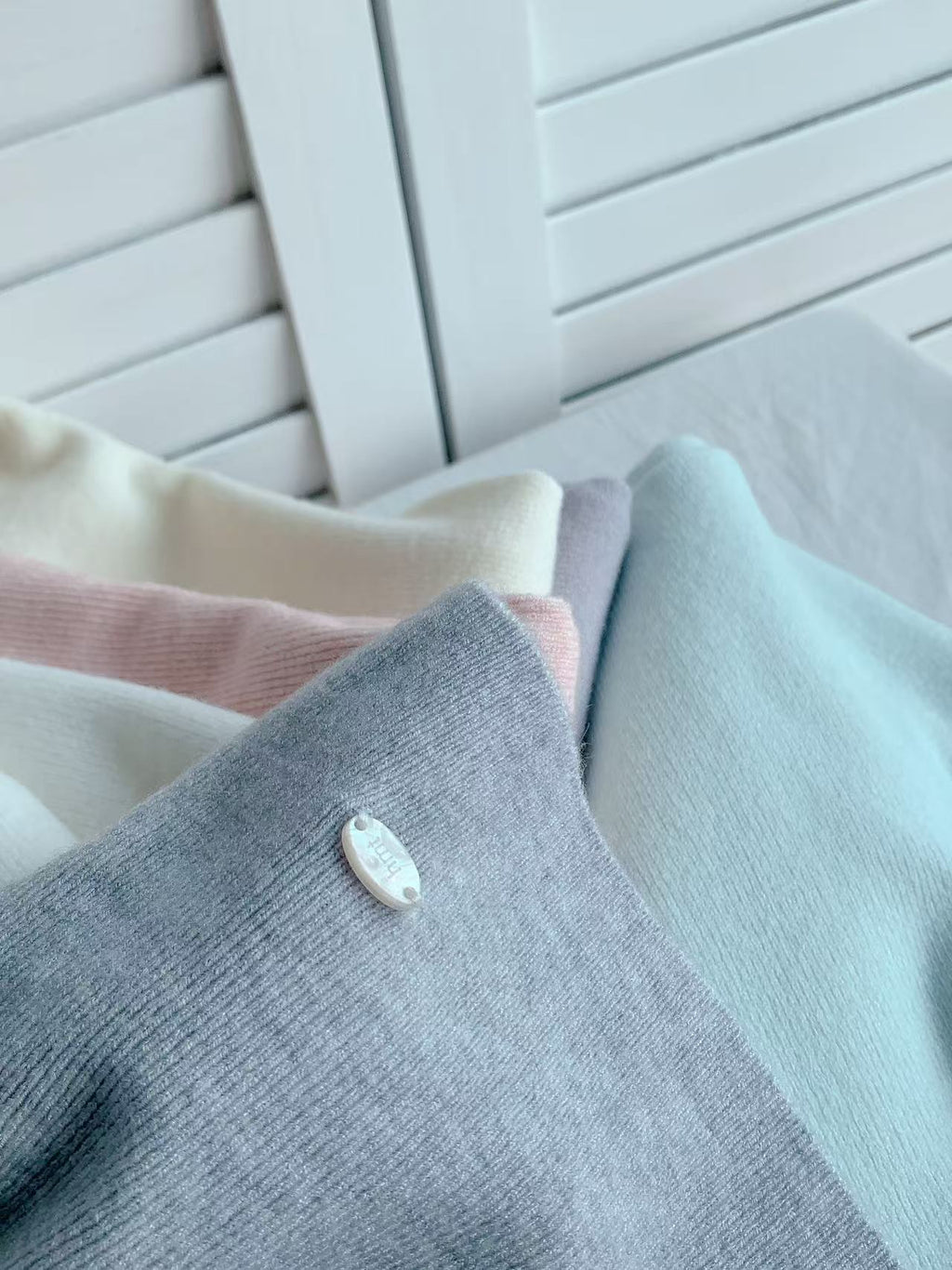 HELLO MILK TEE- 86054 高領短袖