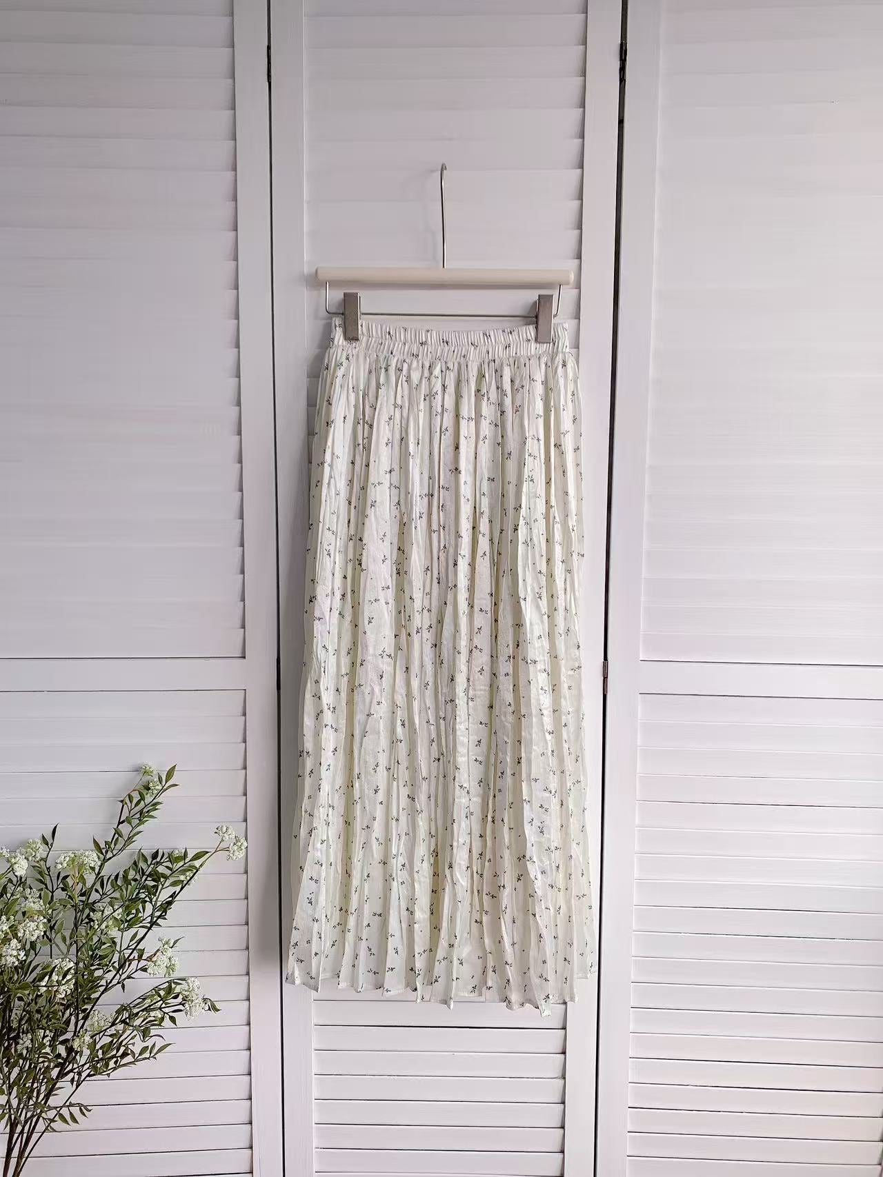 HELLO MILK TEE- 86039 百搭半裙