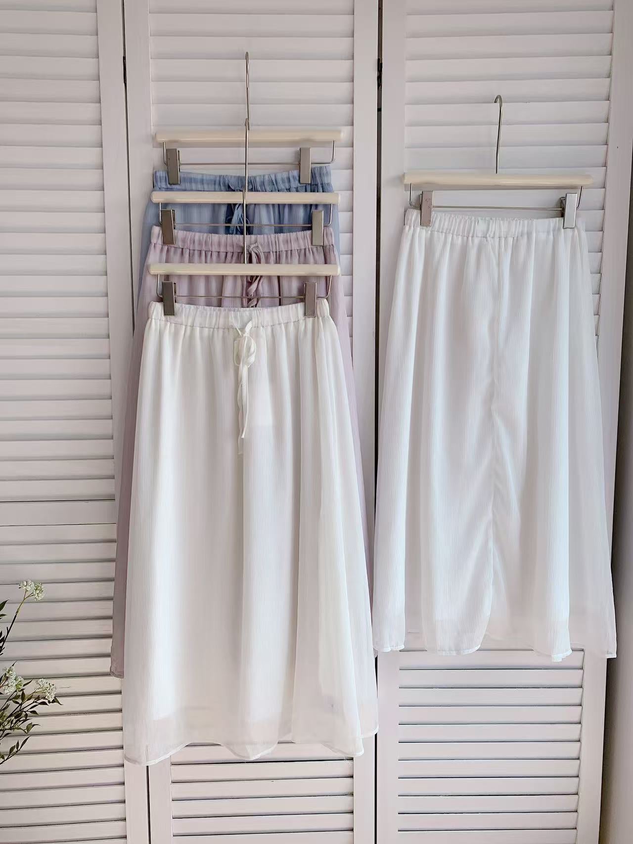 HELLO MILK TEE- 86064 亮絲半裙