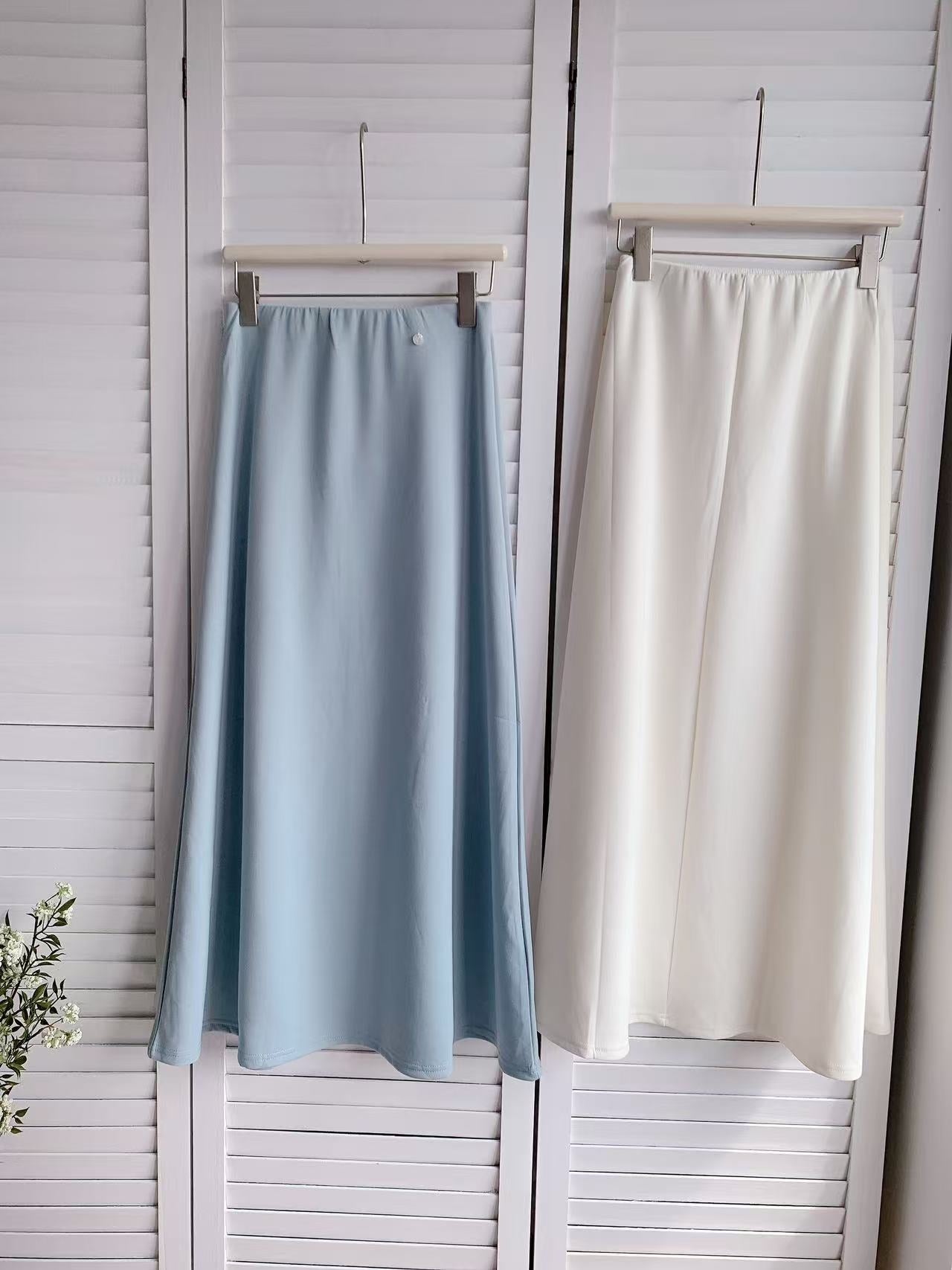 HELLO MILK TEE- 86072 純色半裙