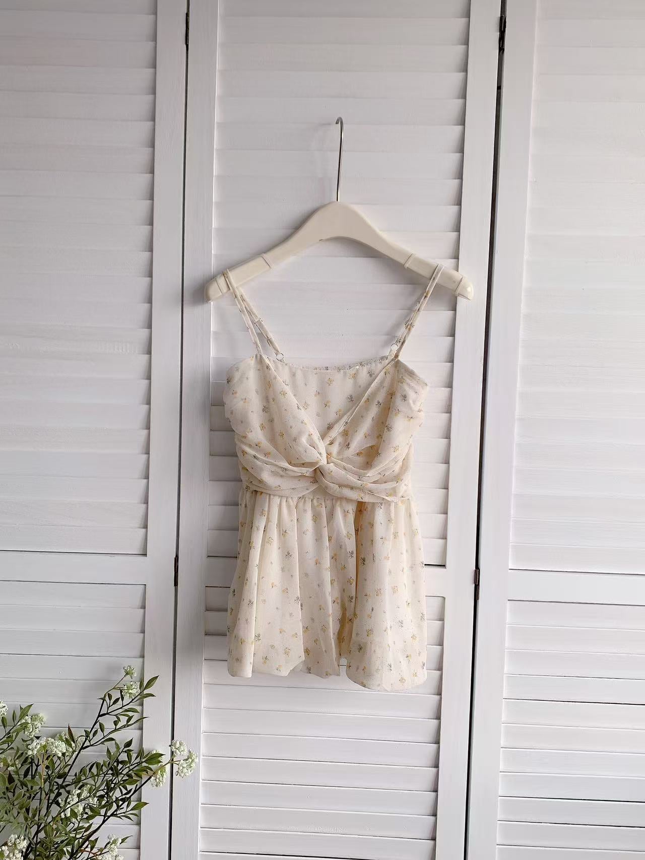 HELLO MILK TEE- 86179 百搭上衣