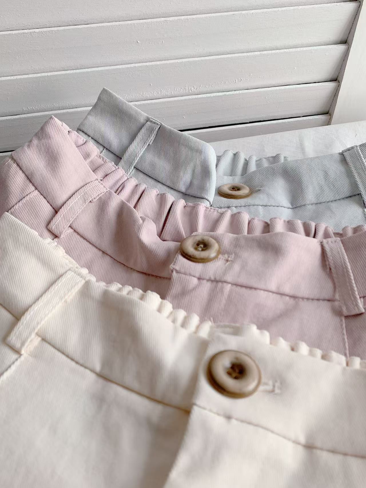 HELLO MILK TEE- 86134 紐扣長褲