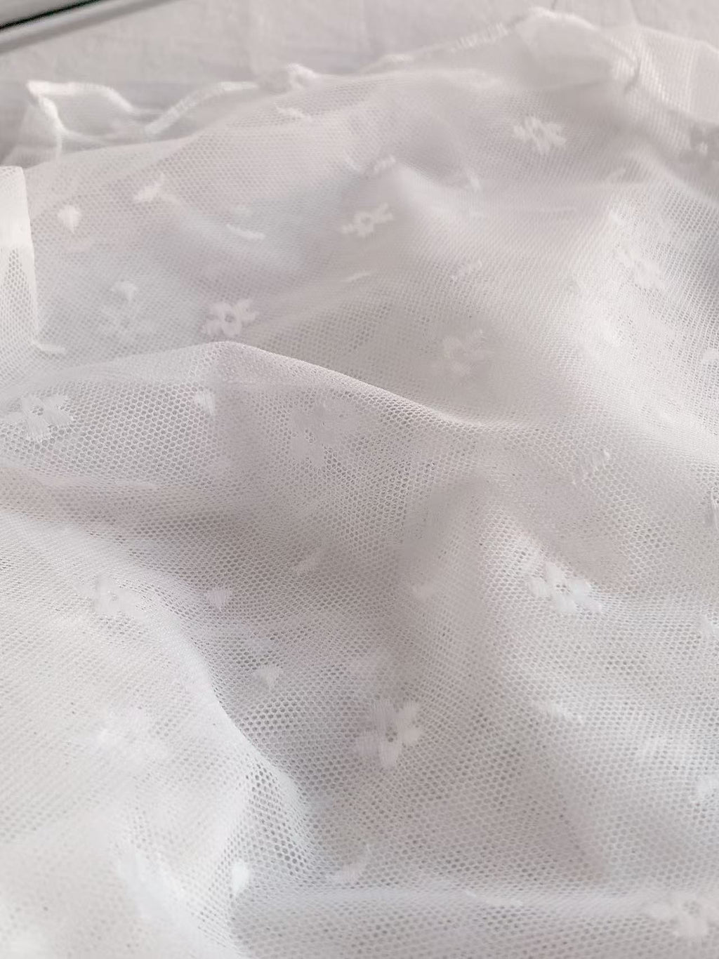 HELLO MILK TEE- 86121 蕾絲打底