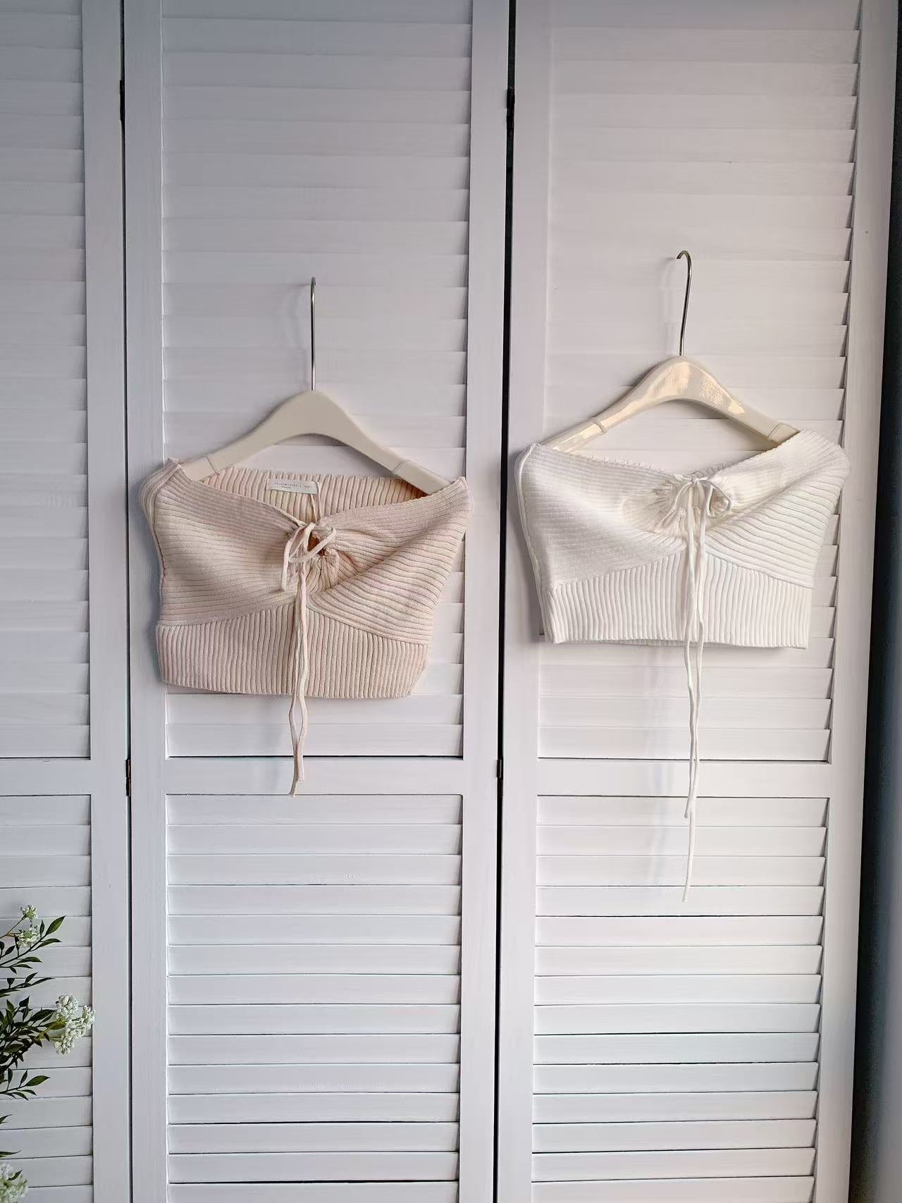 HELLO MILK TEE- 86200 掛脖背心