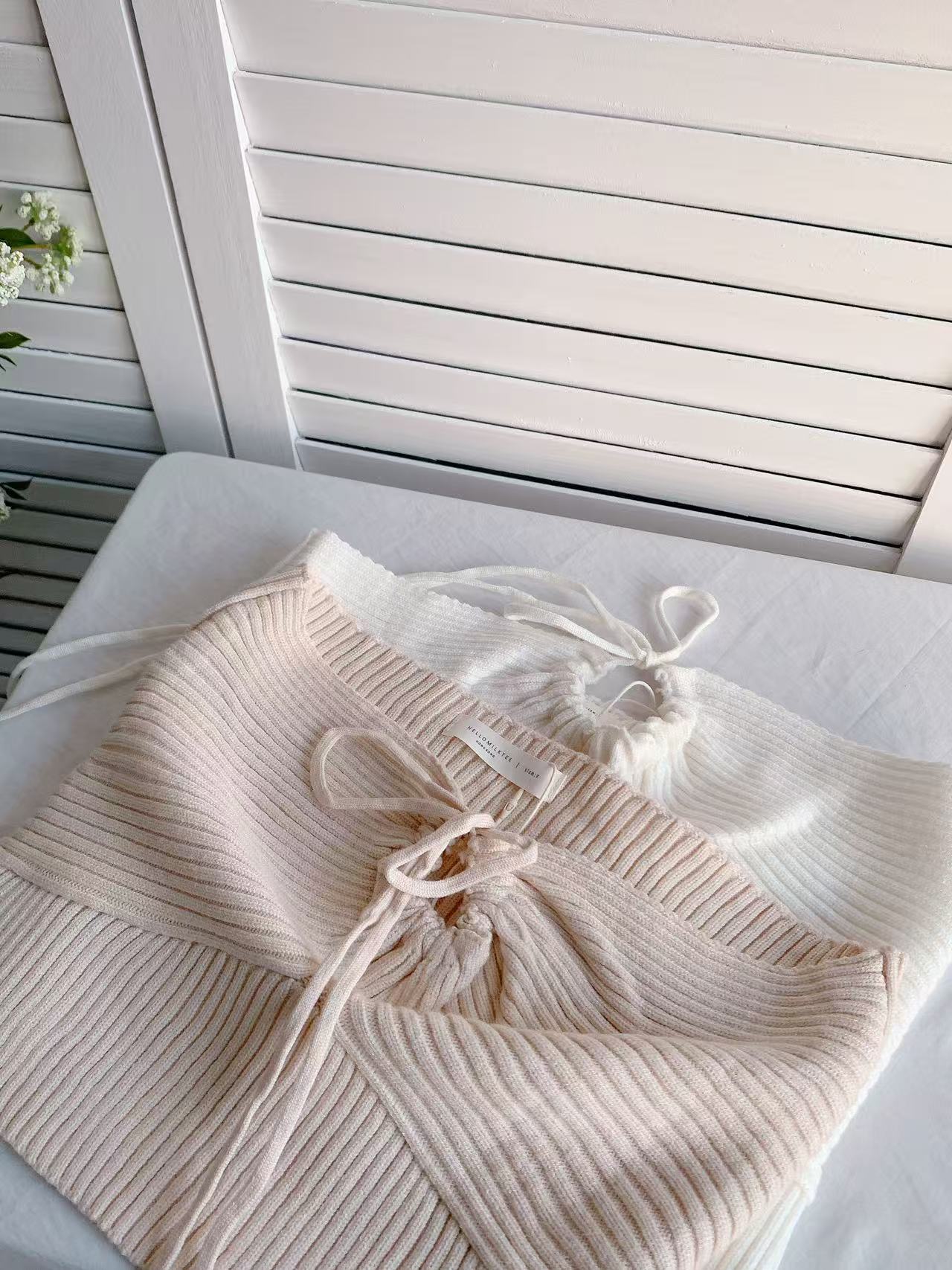 HELLO MILK TEE- 86200 掛脖背心