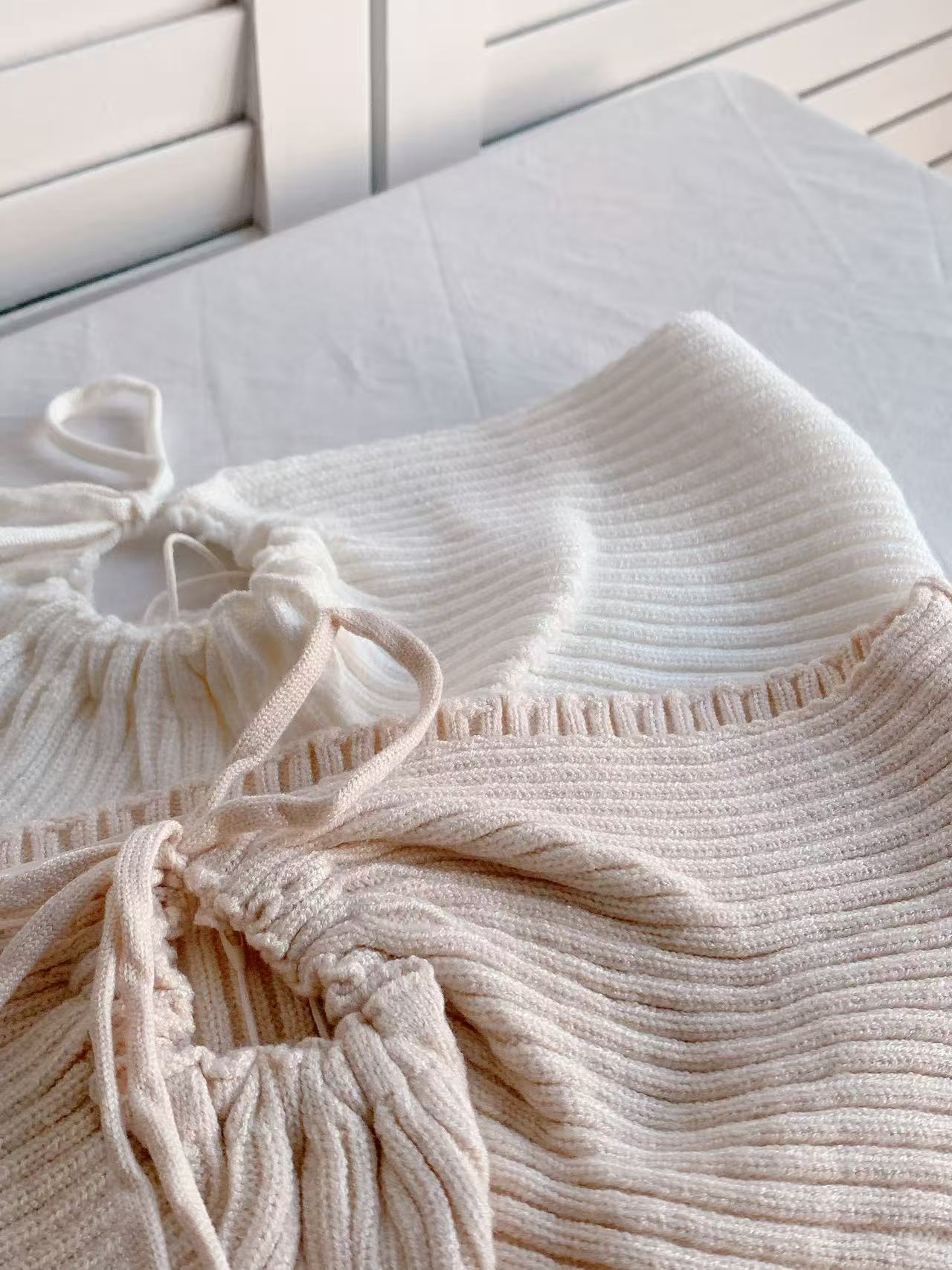 HELLO MILK TEE- 86200 掛脖背心