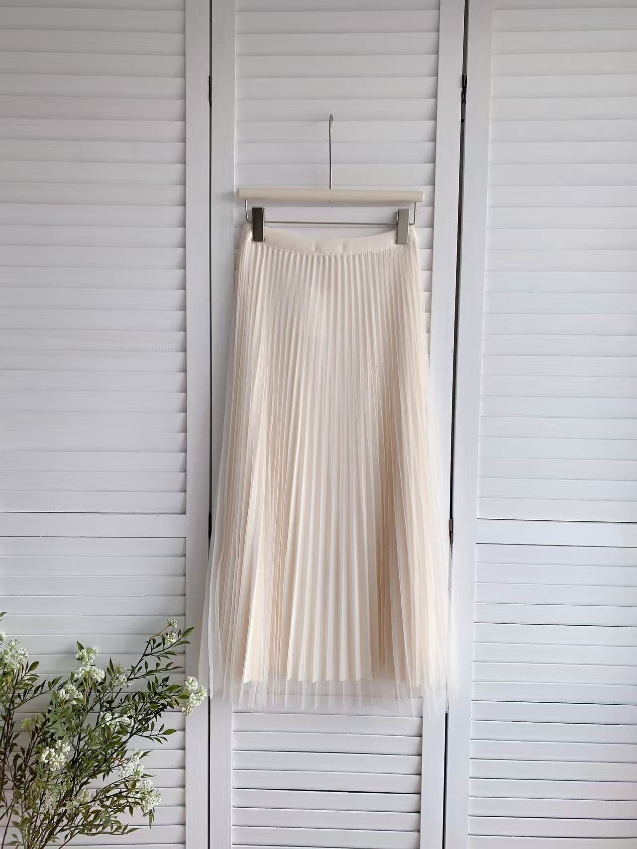 HELLO MILK TEE- 86040 百褶半裙