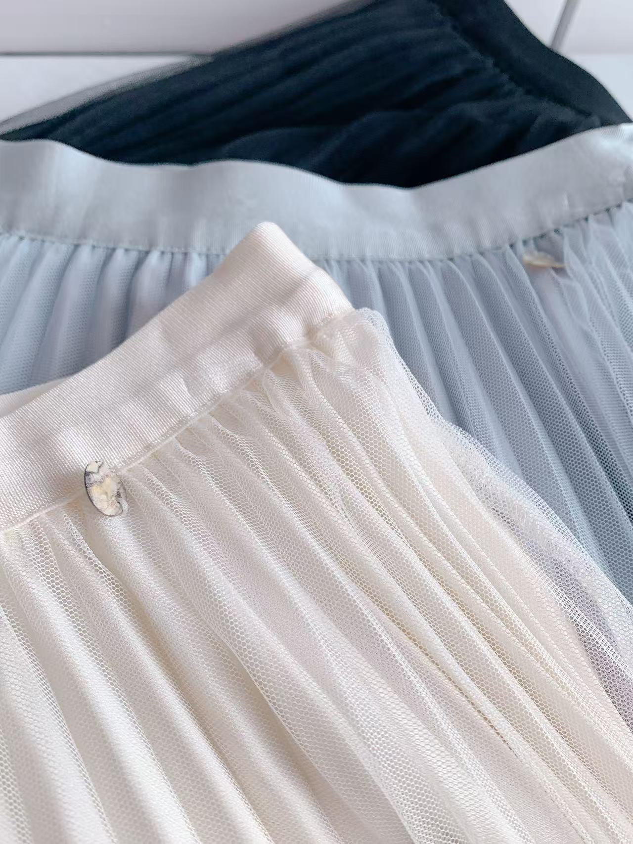 HELLO MILK TEE- 86040 百褶半裙