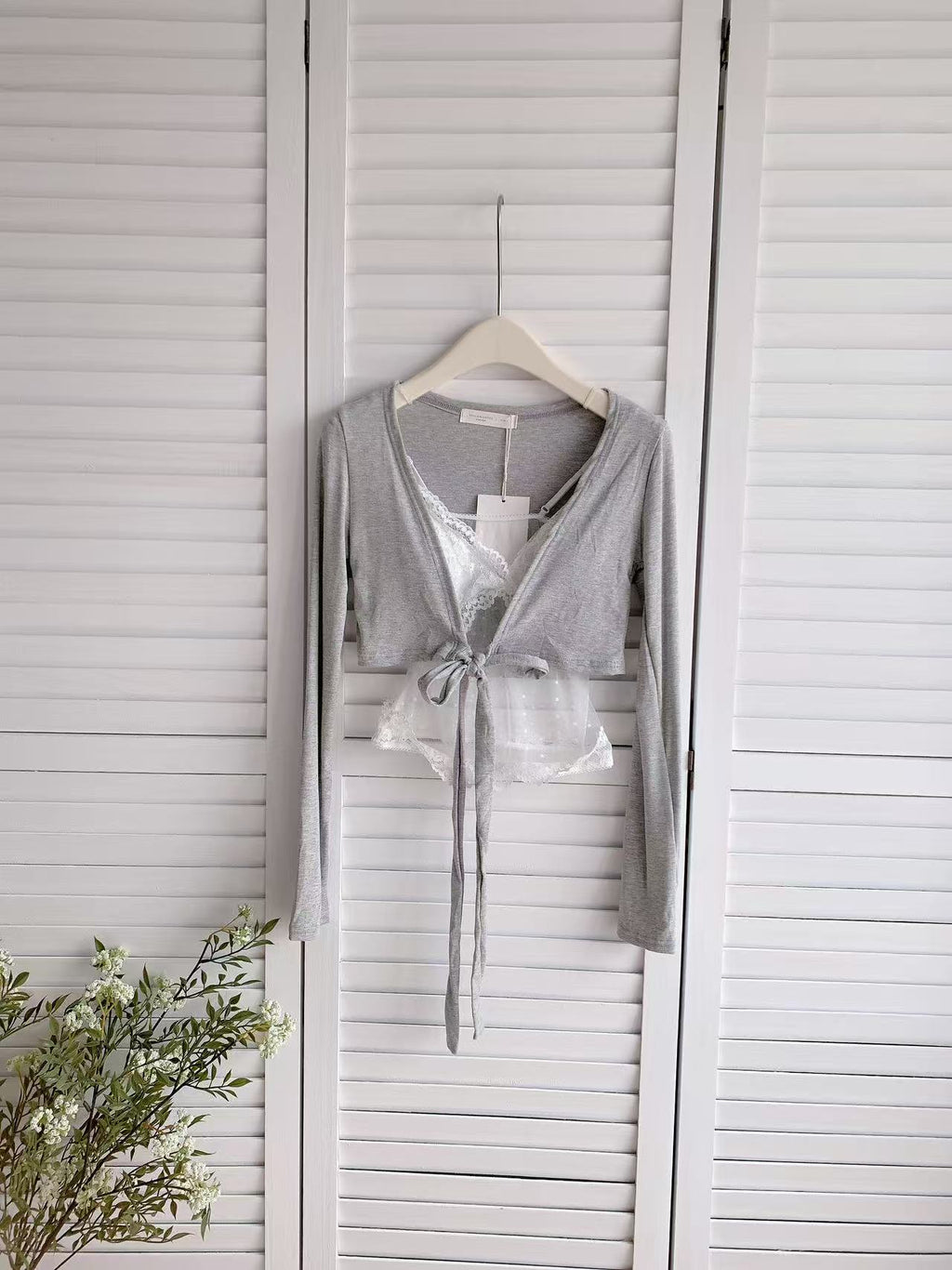 HELLO MILK TEE- 86198 蕾絲有墊背心2件式上衣