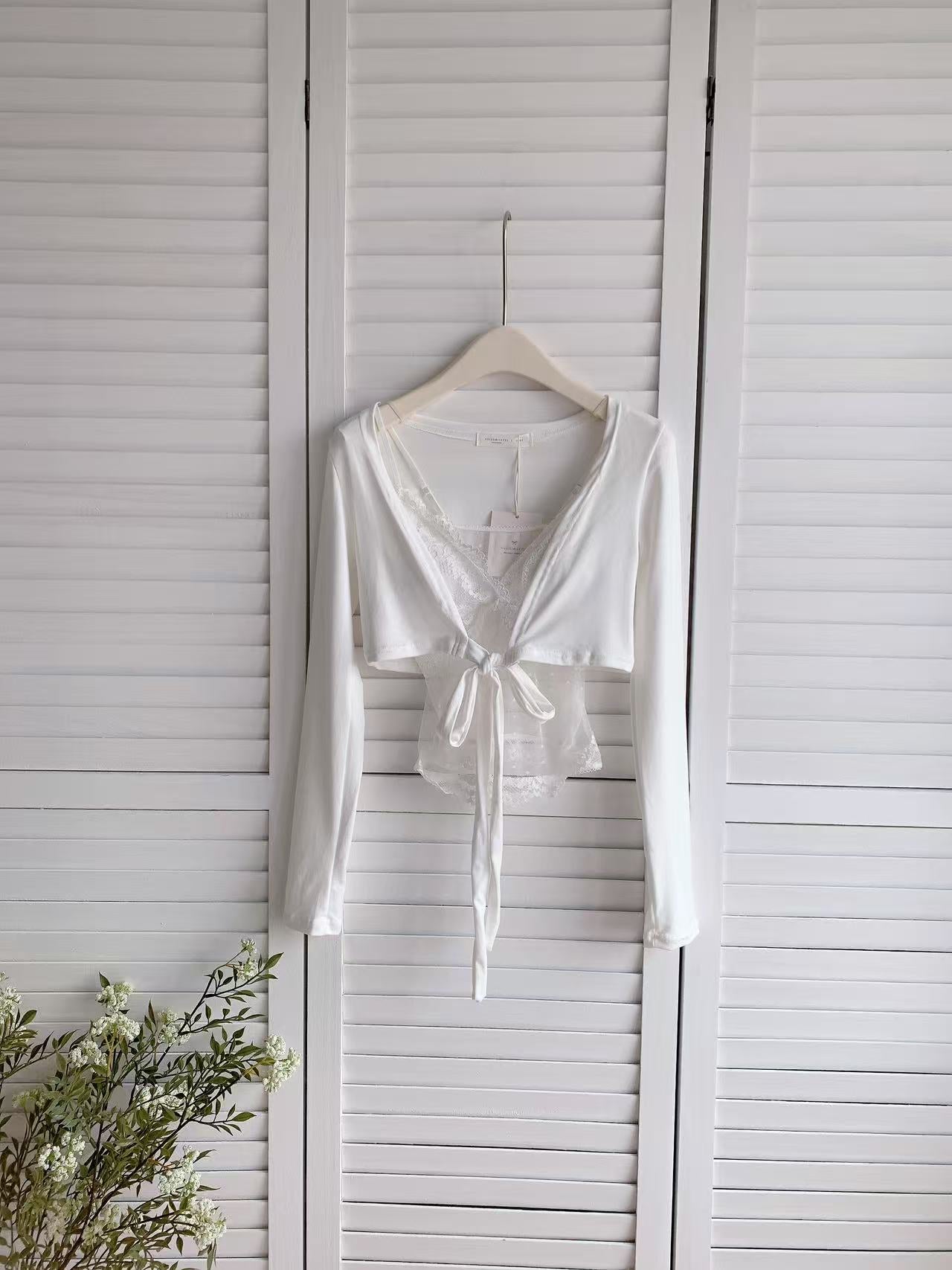 HELLO MILK TEE- 86198 蕾絲有墊背心2件式上衣