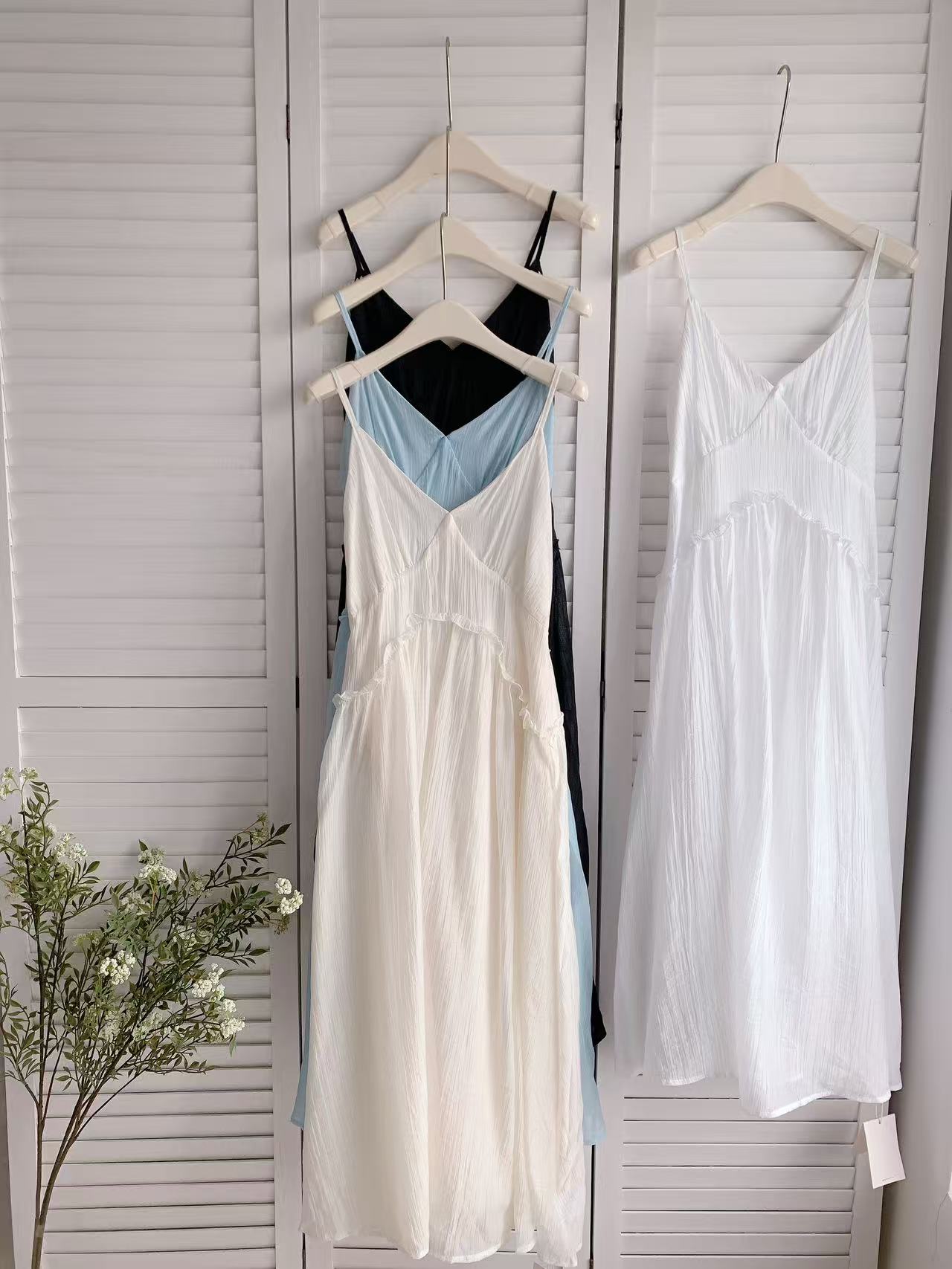 HELLO MILK TEE- 86177 吊帶連衣裙