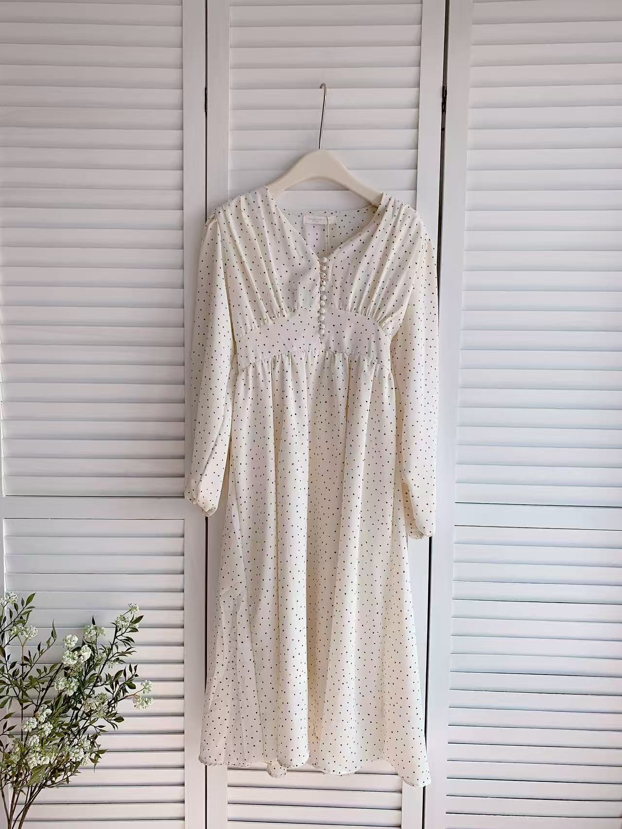 HELLO MILK TEE- 86170 氣質連衣裙