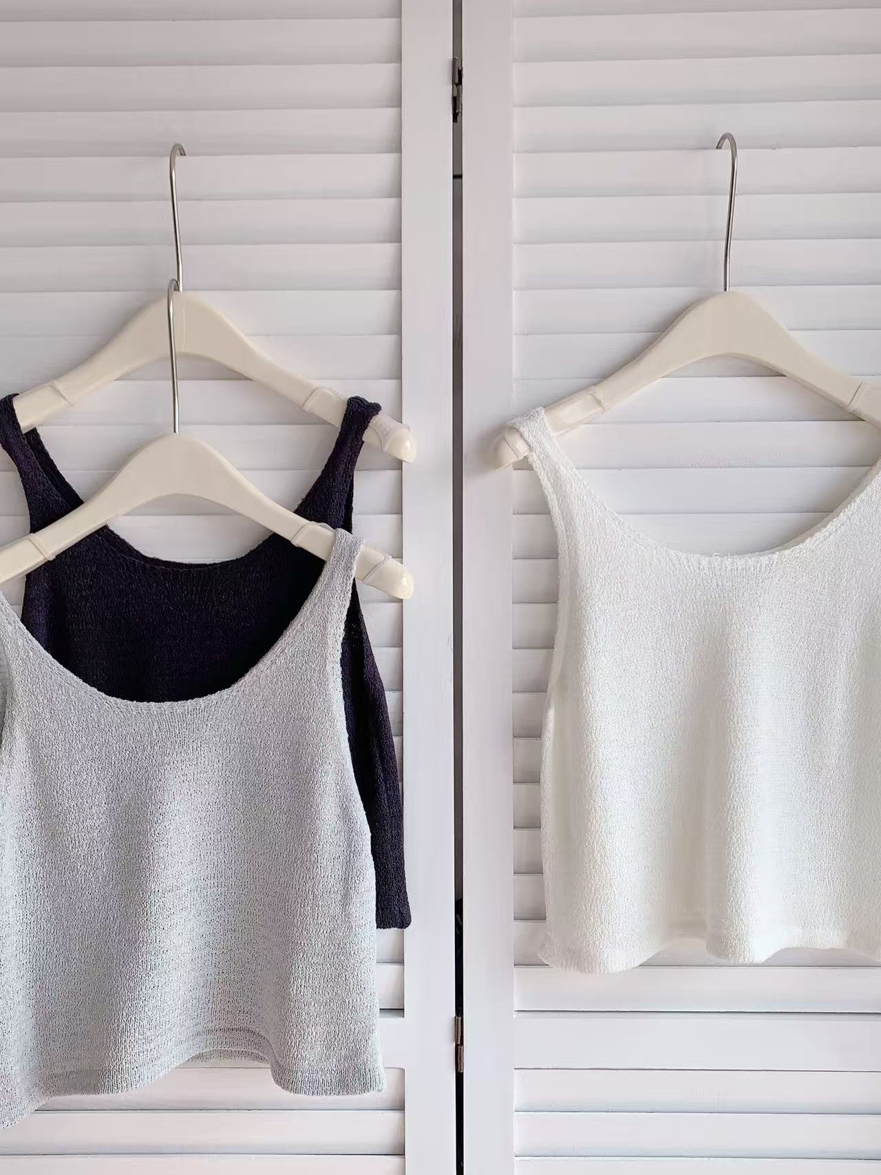 HELLO MILK TEE- 86061 純色背心