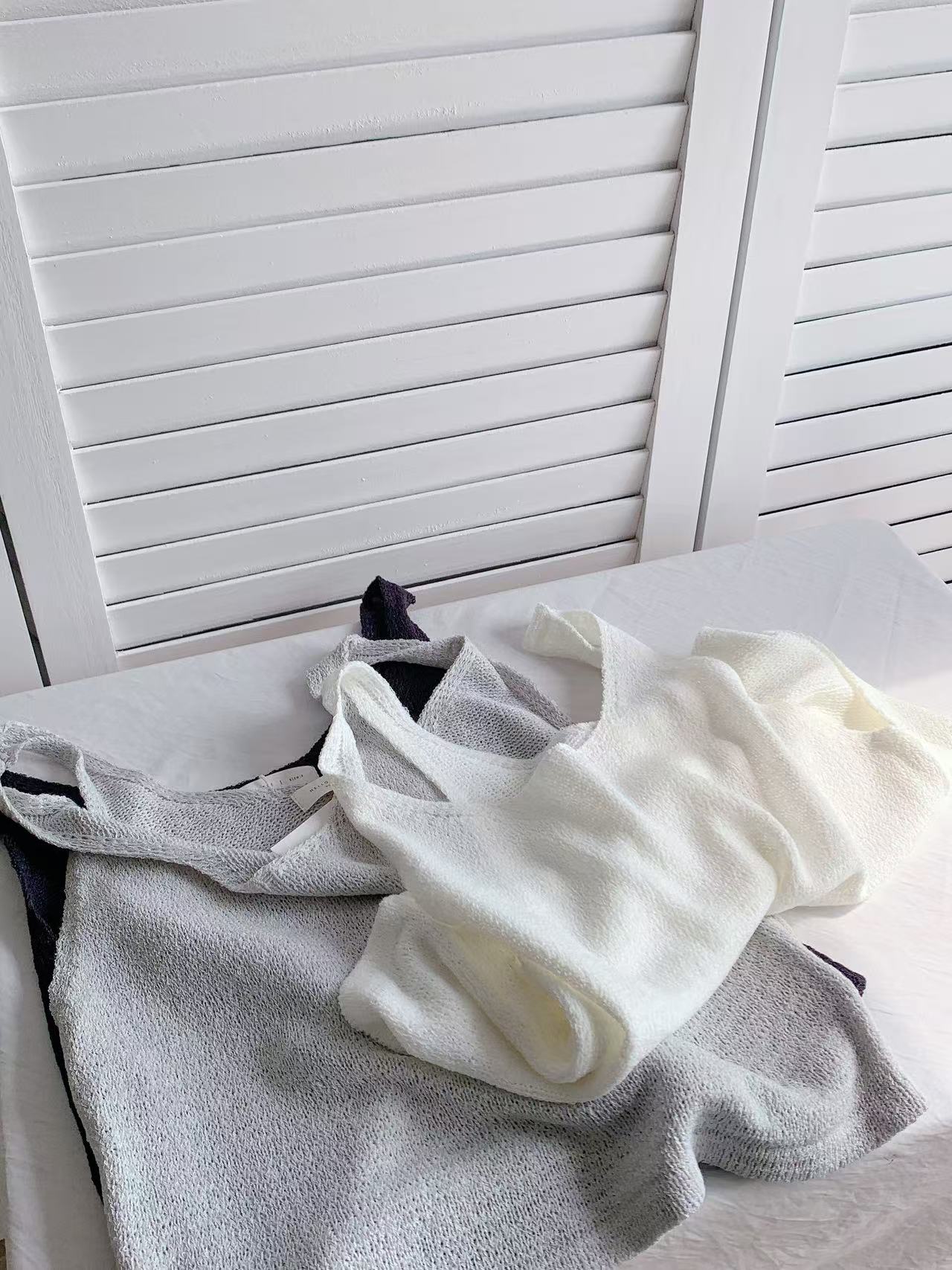 HELLO MILK TEE- 86061 純色背心