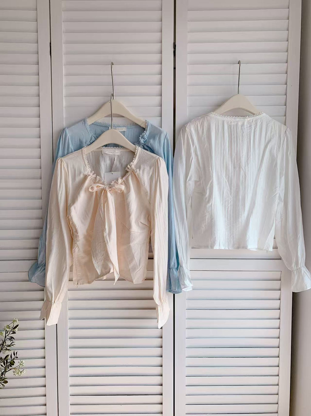 HELLO MILK TEE- 86082 綁繩小衫