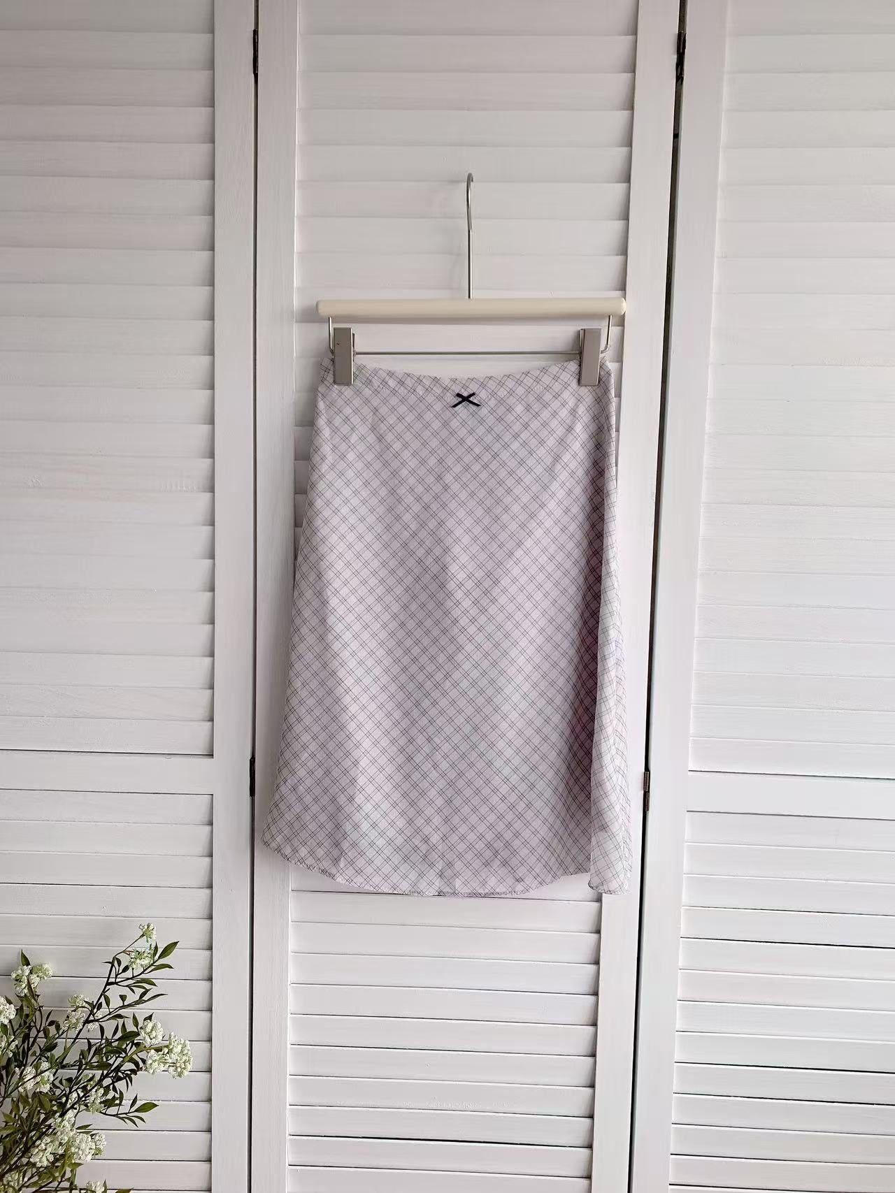 HELLO MILK TEE- 86038 格子半裙