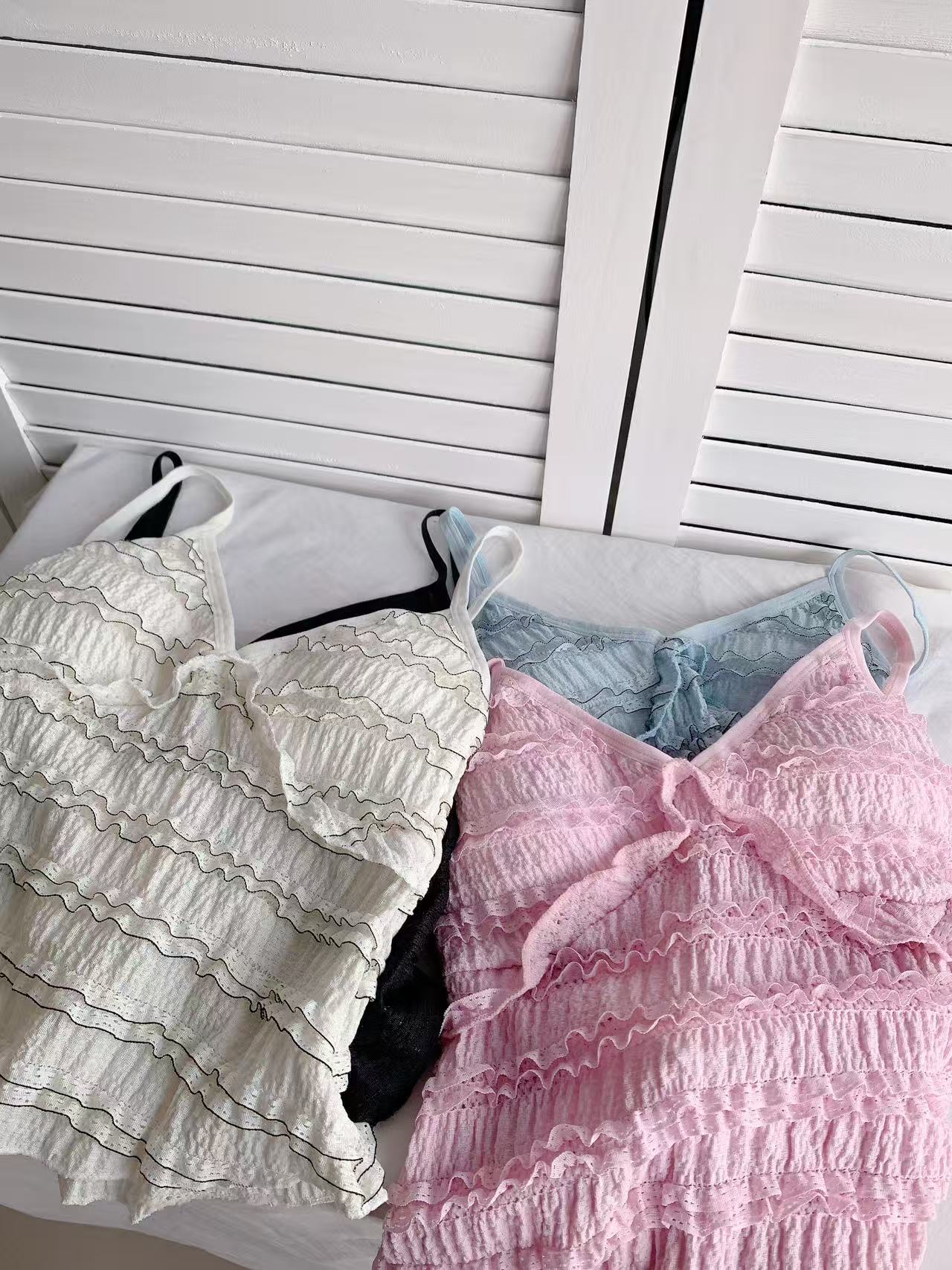 HELLO MILK TEE- 86207 背心有墊上衣