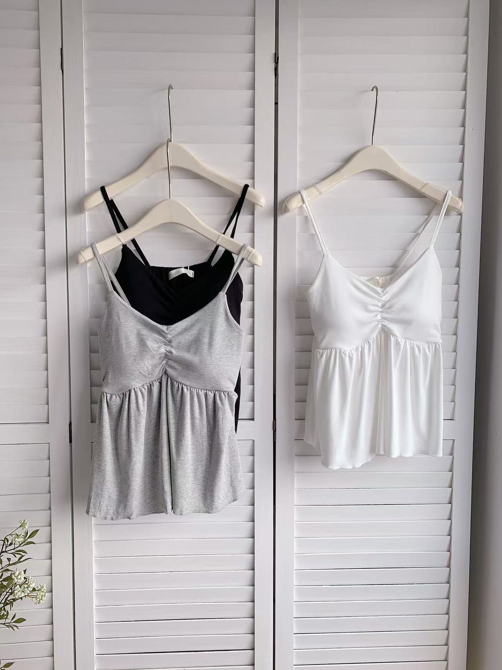 HELLO MILK TEE- 86206 吊帶有墊背心上衣