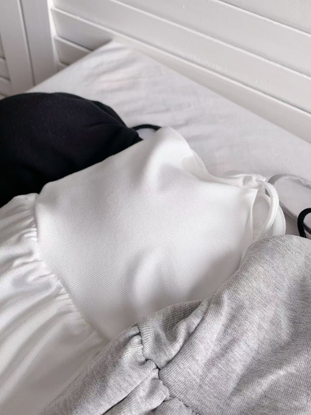 HELLO MILK TEE- 86206 吊帶有墊背心上衣