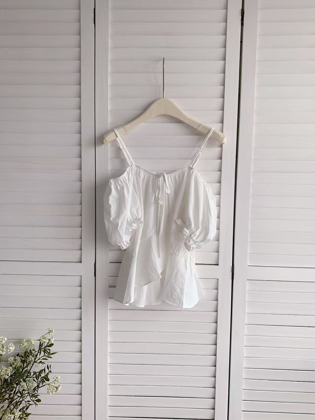 HELLO MILK TEE- 86084 係繩上衣