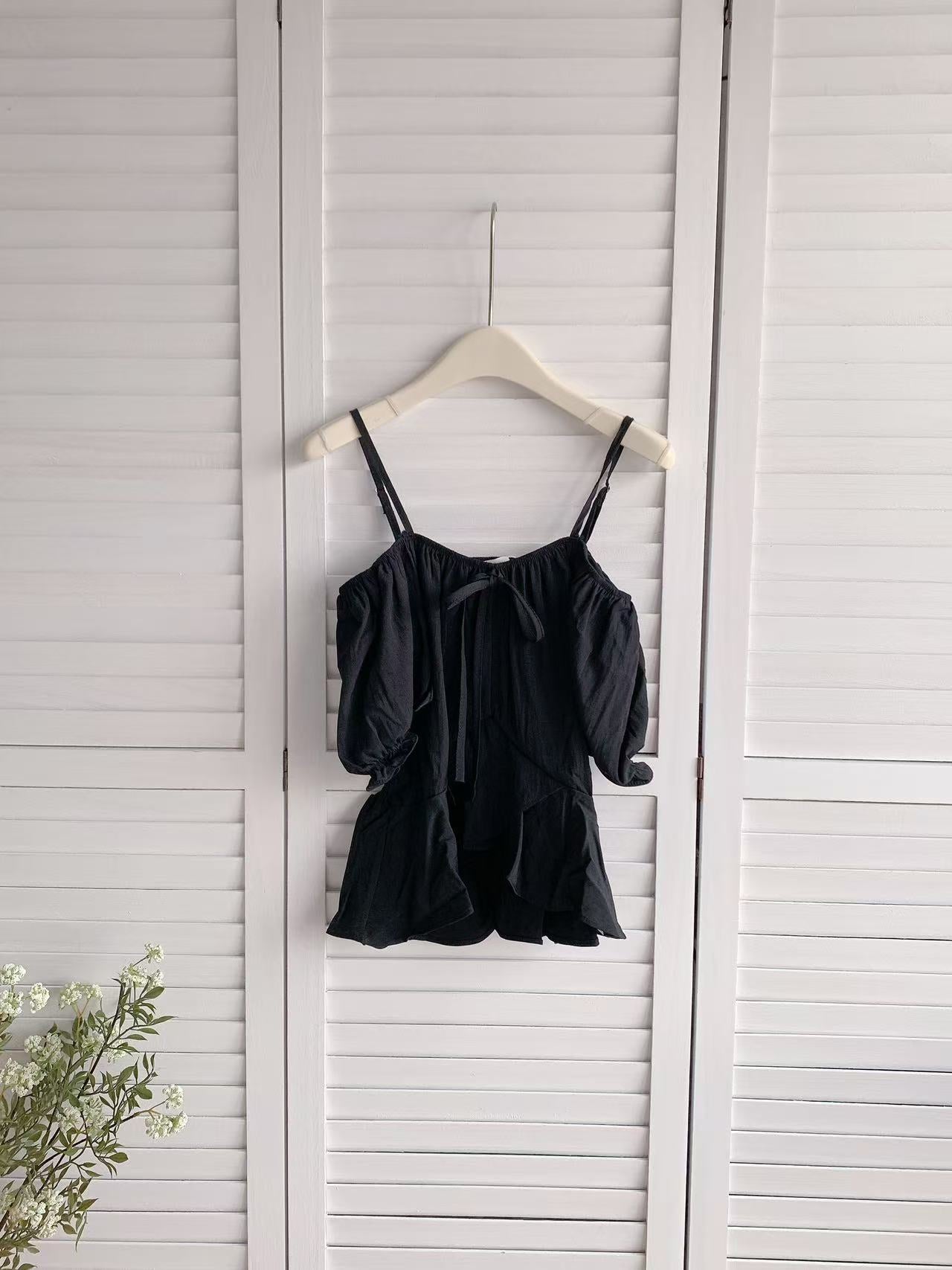 HELLO MILK TEE- 86084 係繩上衣