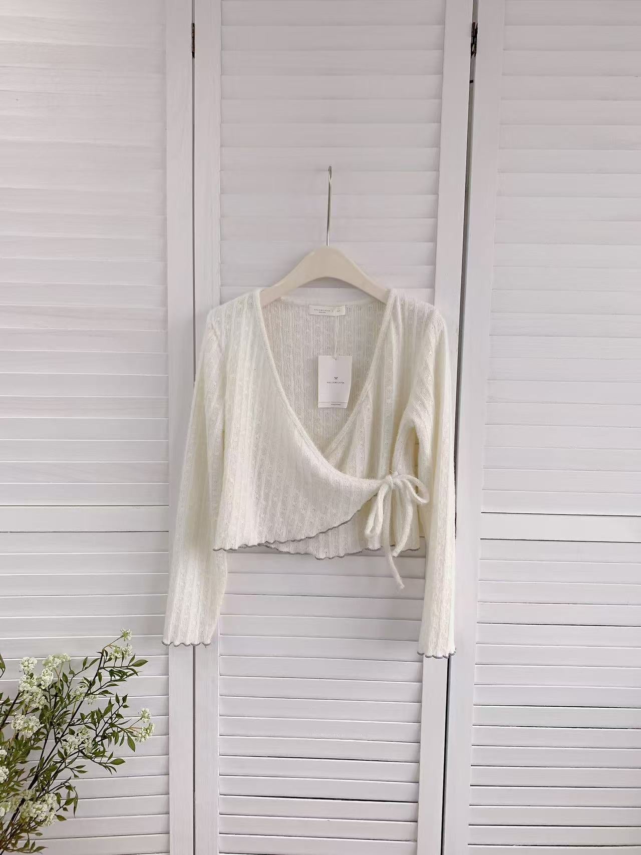 HELLO MILK TEE- 86212 綁帶小衫