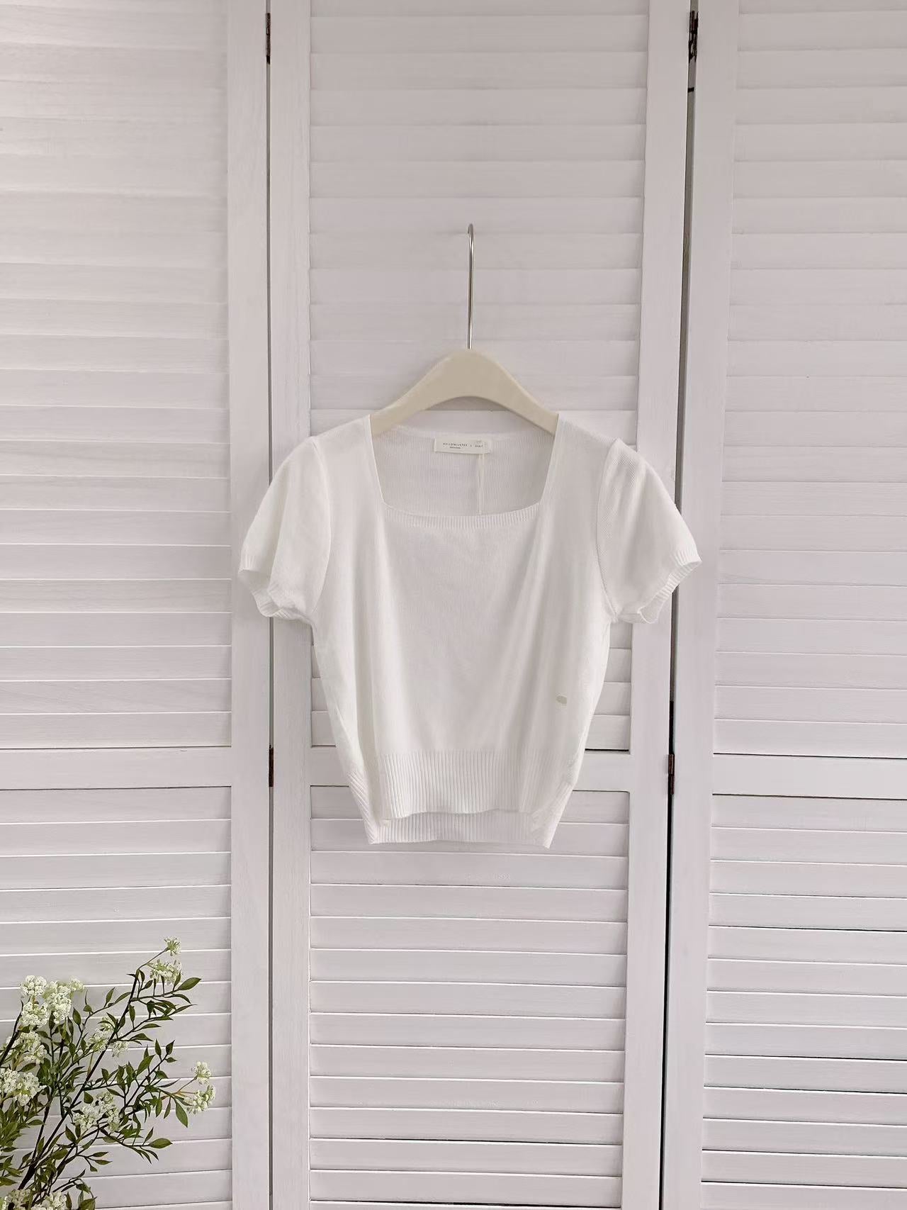 HELLO MILK TEE- 86188 方領短袖