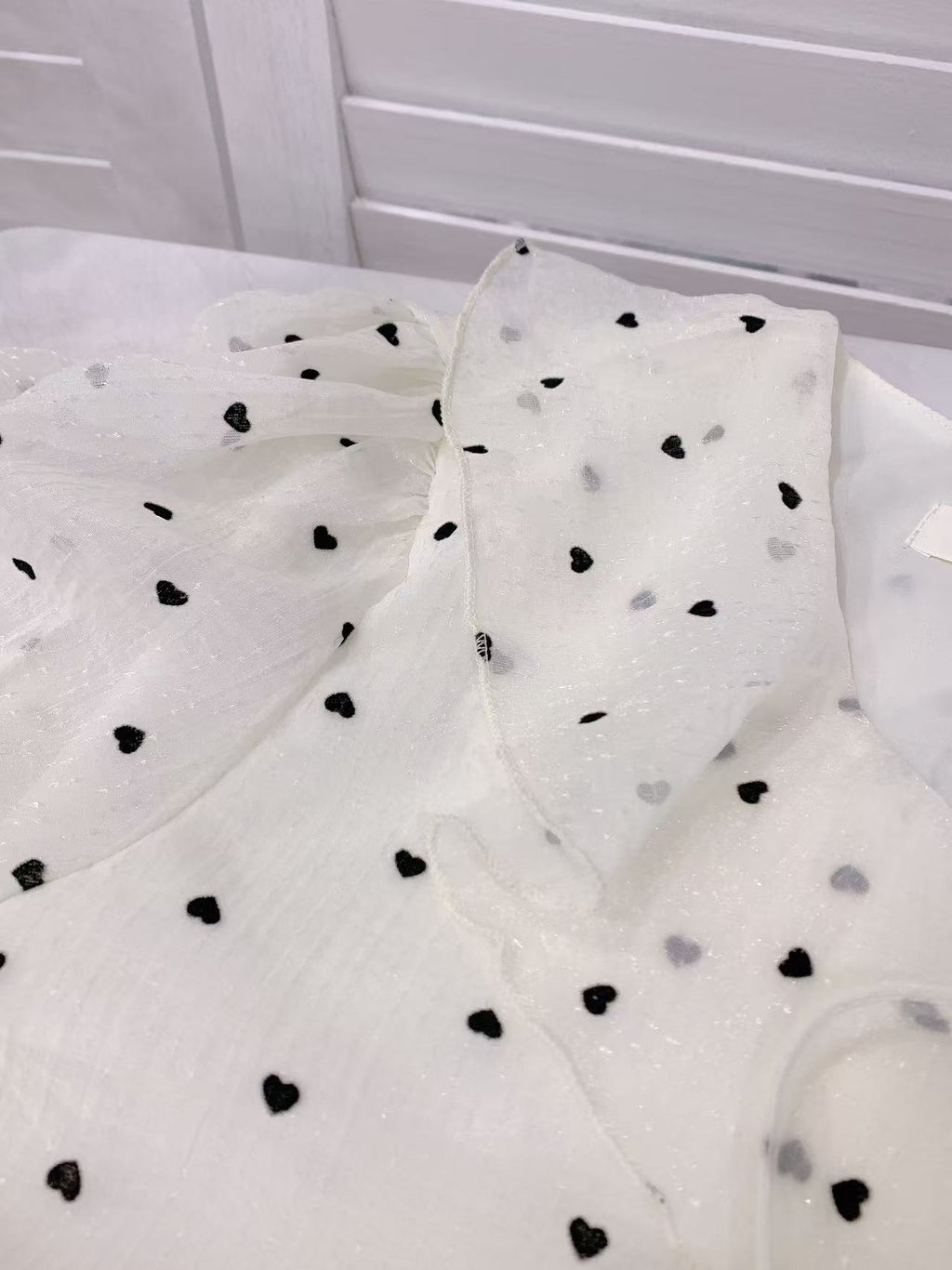 HELLO MILK TEE- 86107 係繩小衫