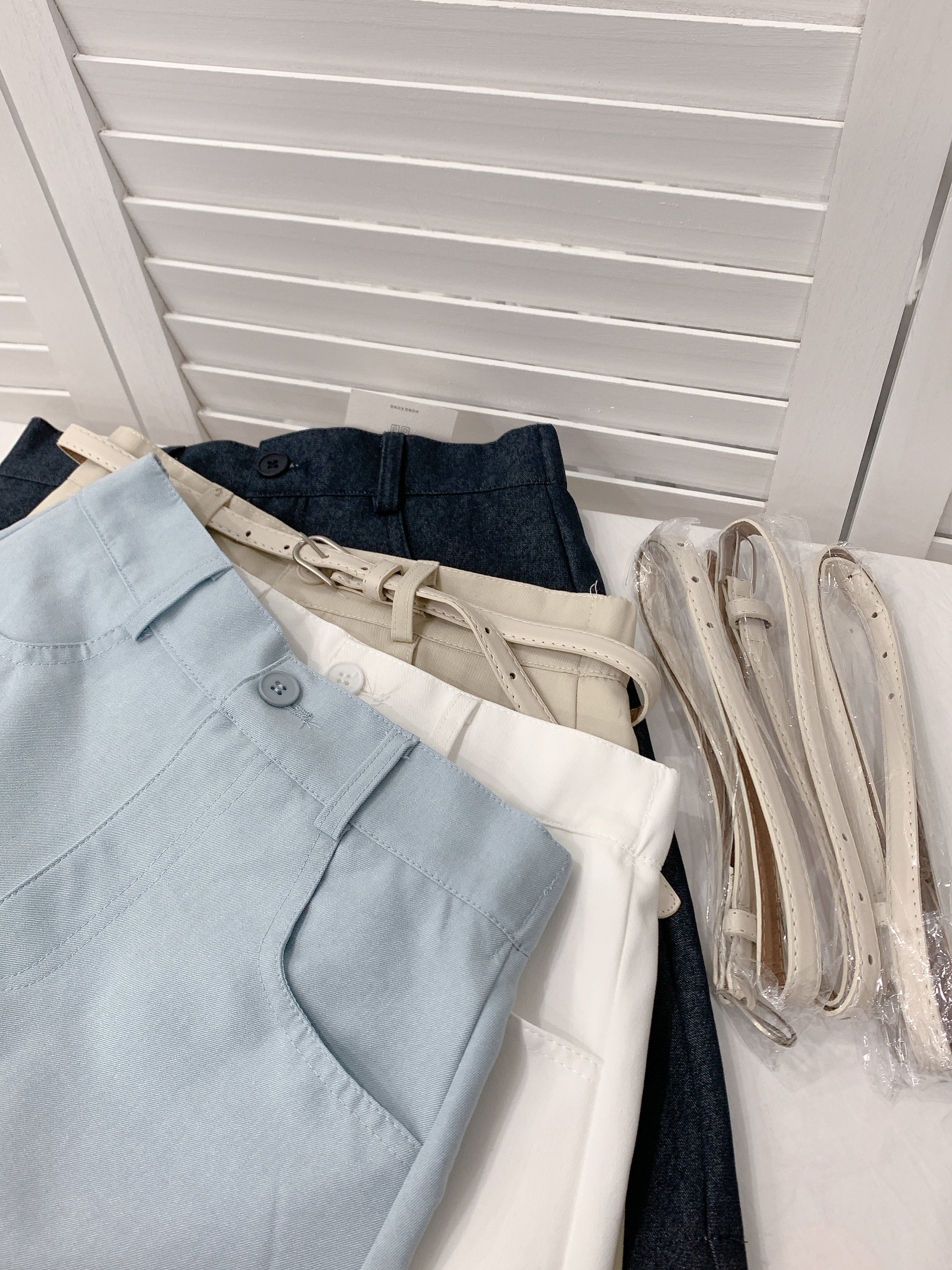 HELLO MILK TEE- 86045 百搭短裙(附腰帶)