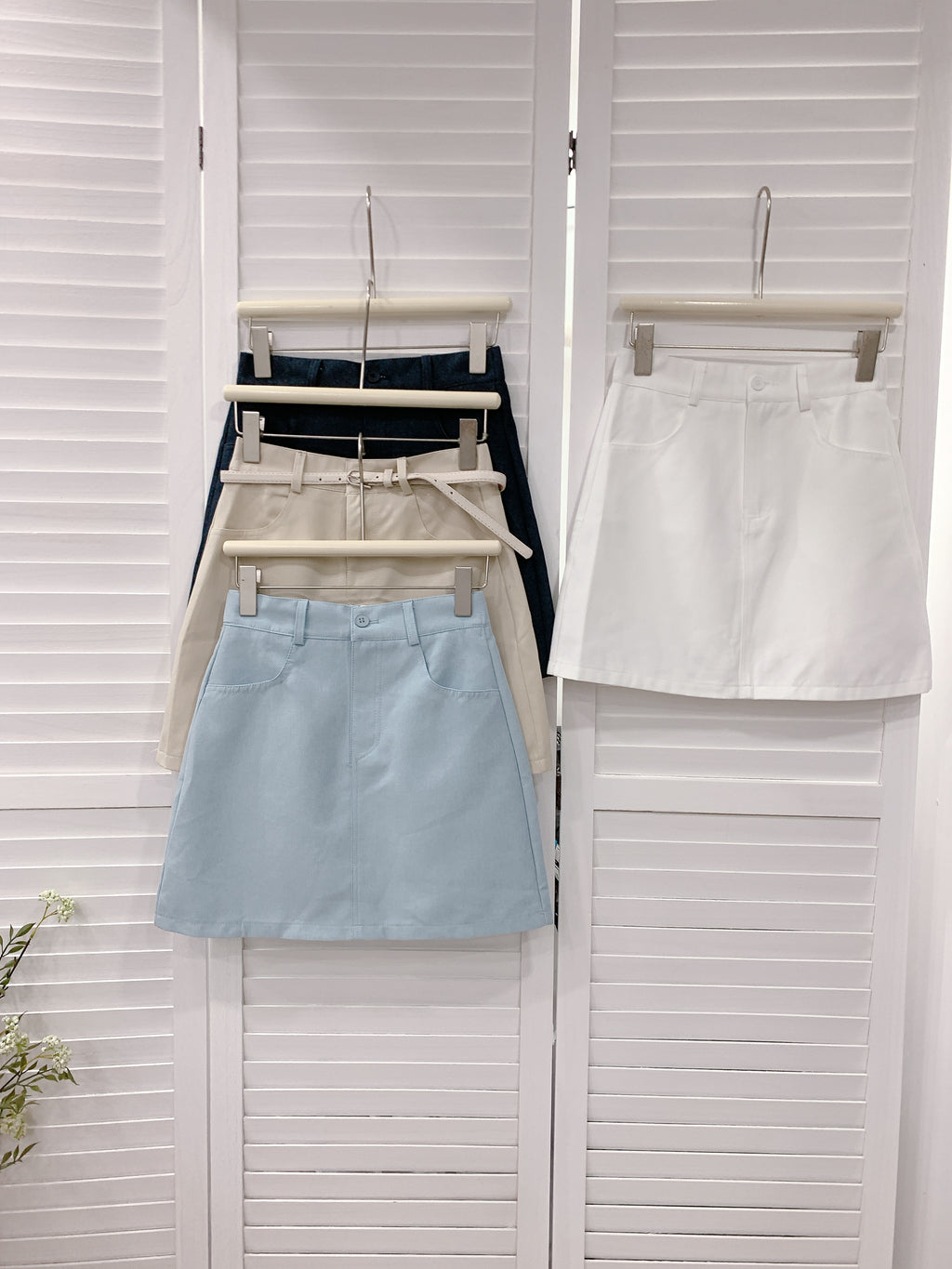 HELLO MILK TEE- 86045 百搭短裙(附腰帶)